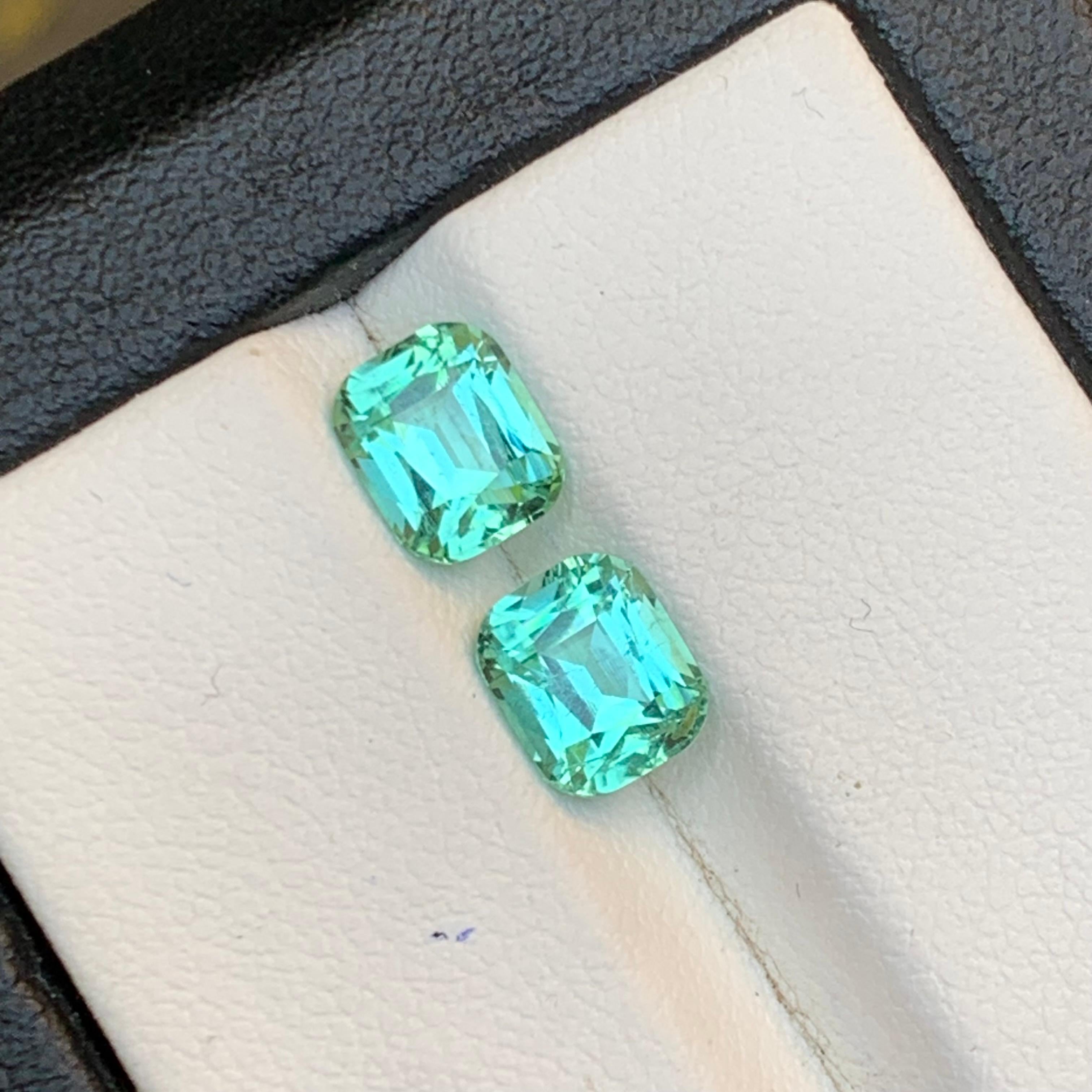 Lebendiger bläulich grüner Turmalin 2.81 Ct Cushion-Schliff Natürlicher loser Edelstein-Paar im Angebot 7