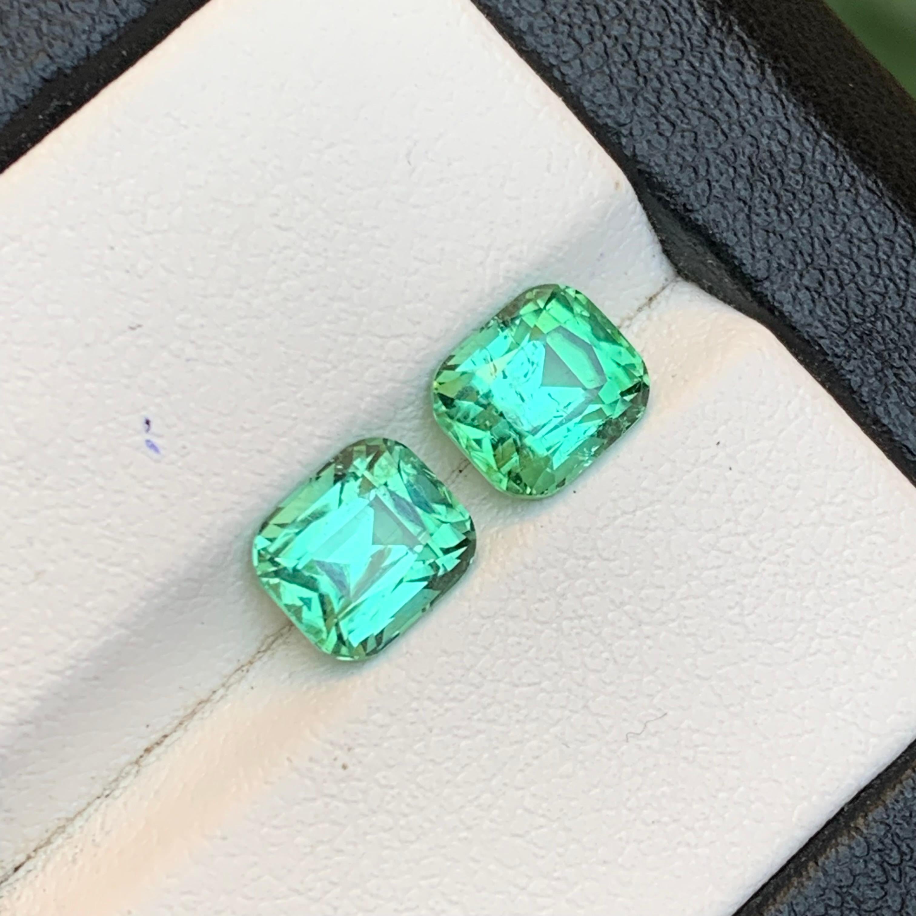 Vibrante tormalina verde bluastra da 3.40 carati con taglio a cuscino, pietra naturale sfusa, coppia di gemme In condizioni Nuovo in vendita a Peshawar, PK