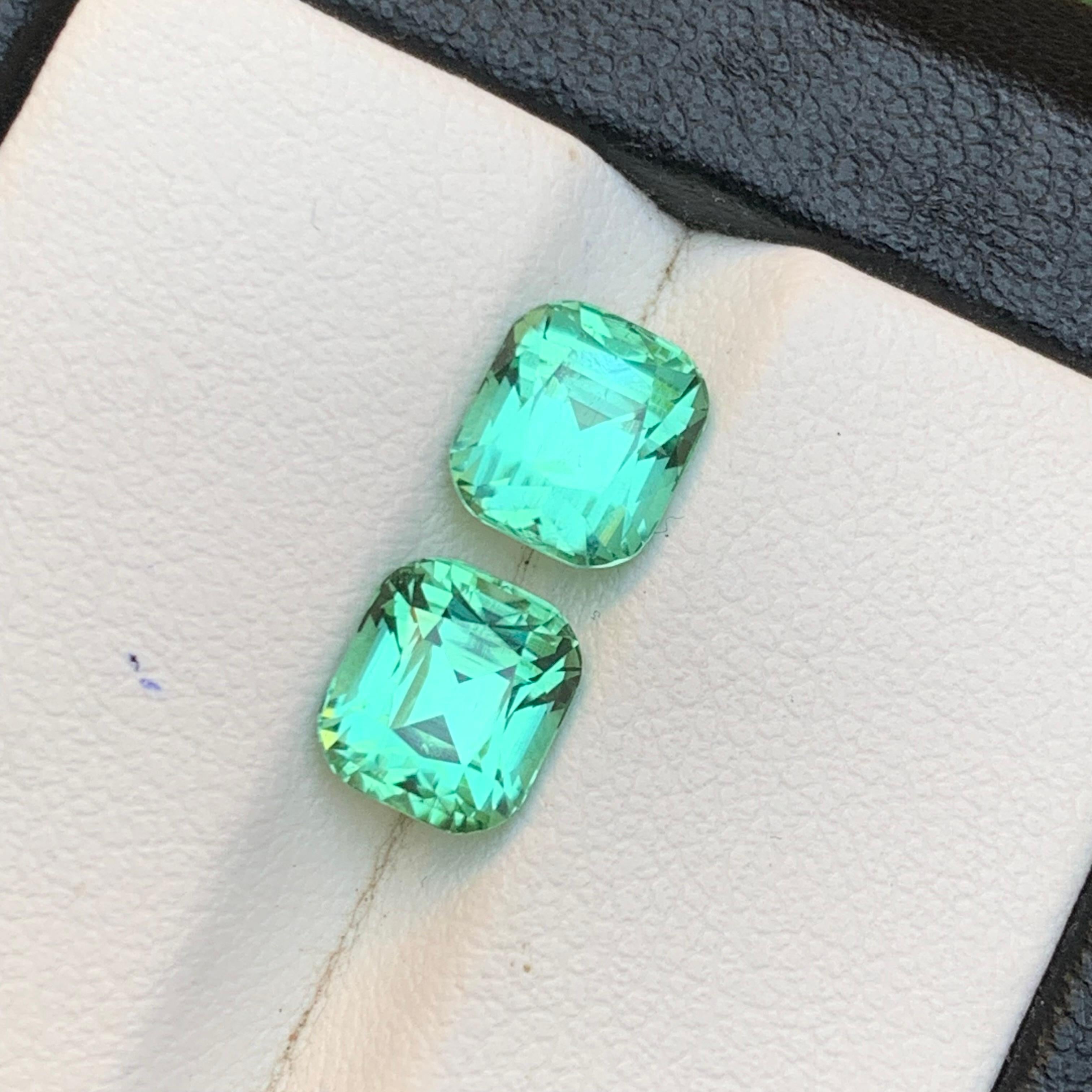 Vibrante tormalina verde bluastra da 3.47 carati con taglio a cuscino, pietra naturale sfusa, coppia di gemme in vendita 5
