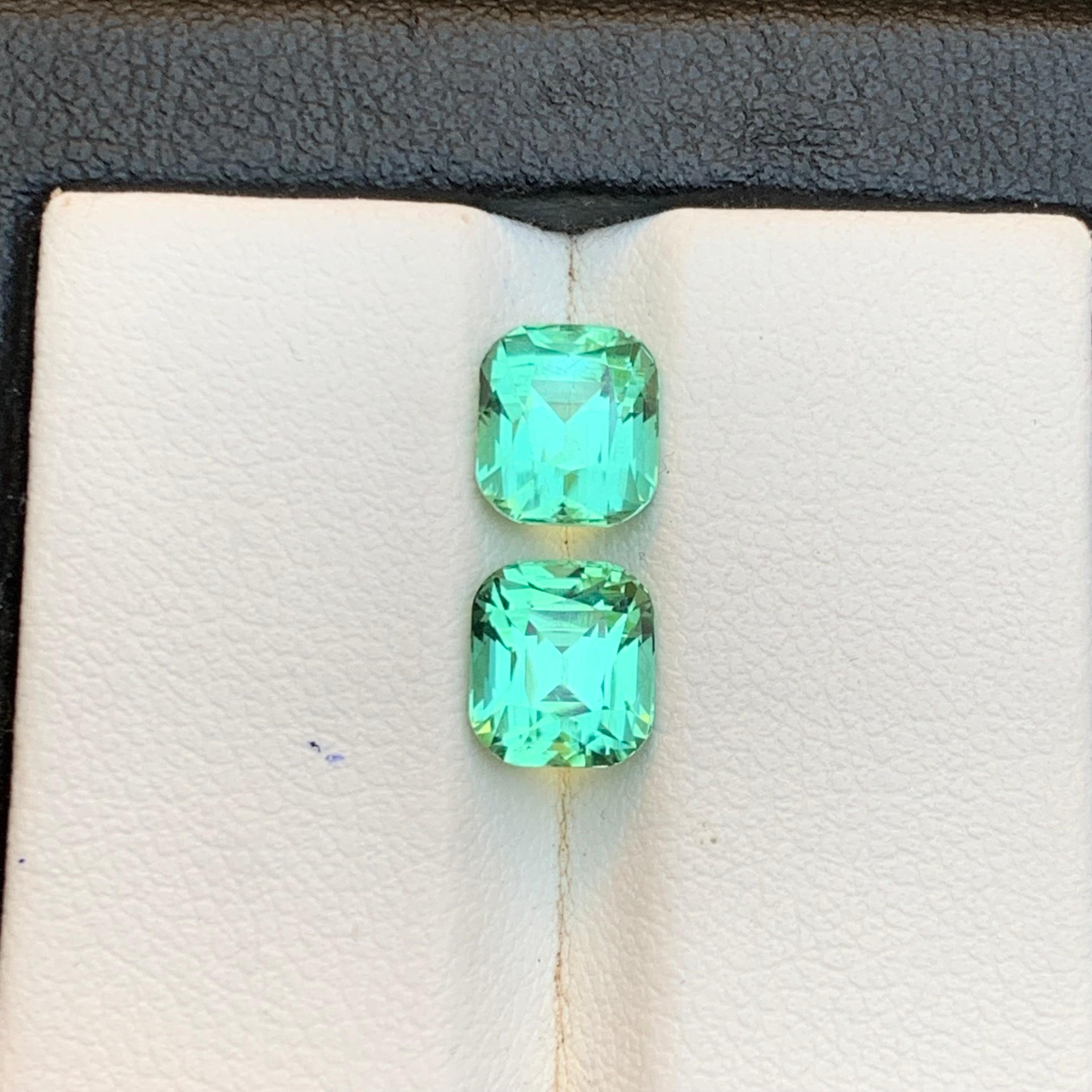 Vibrante tormalina verde bluastra da 3.47 carati con taglio a cuscino, pietra naturale sfusa, coppia di gemme In condizioni Nuovo in vendita a Peshawar, PK