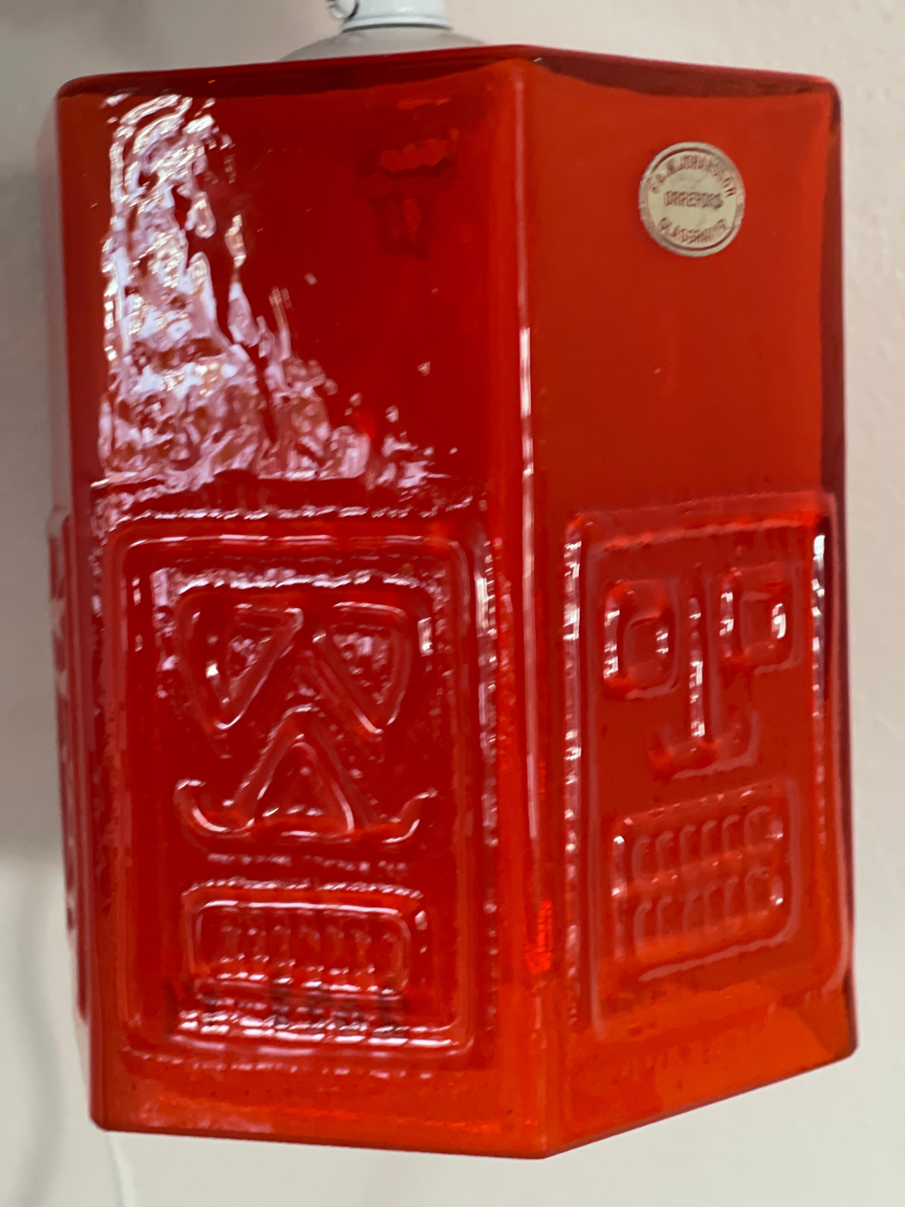 Milieu du XXe siècle Lampe de table en verre moderniste Orrefors, orange vif et audacieux. 1960s. en vente