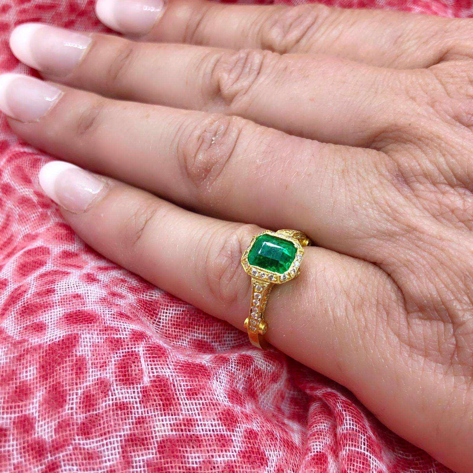 kay jewelers emerald ring