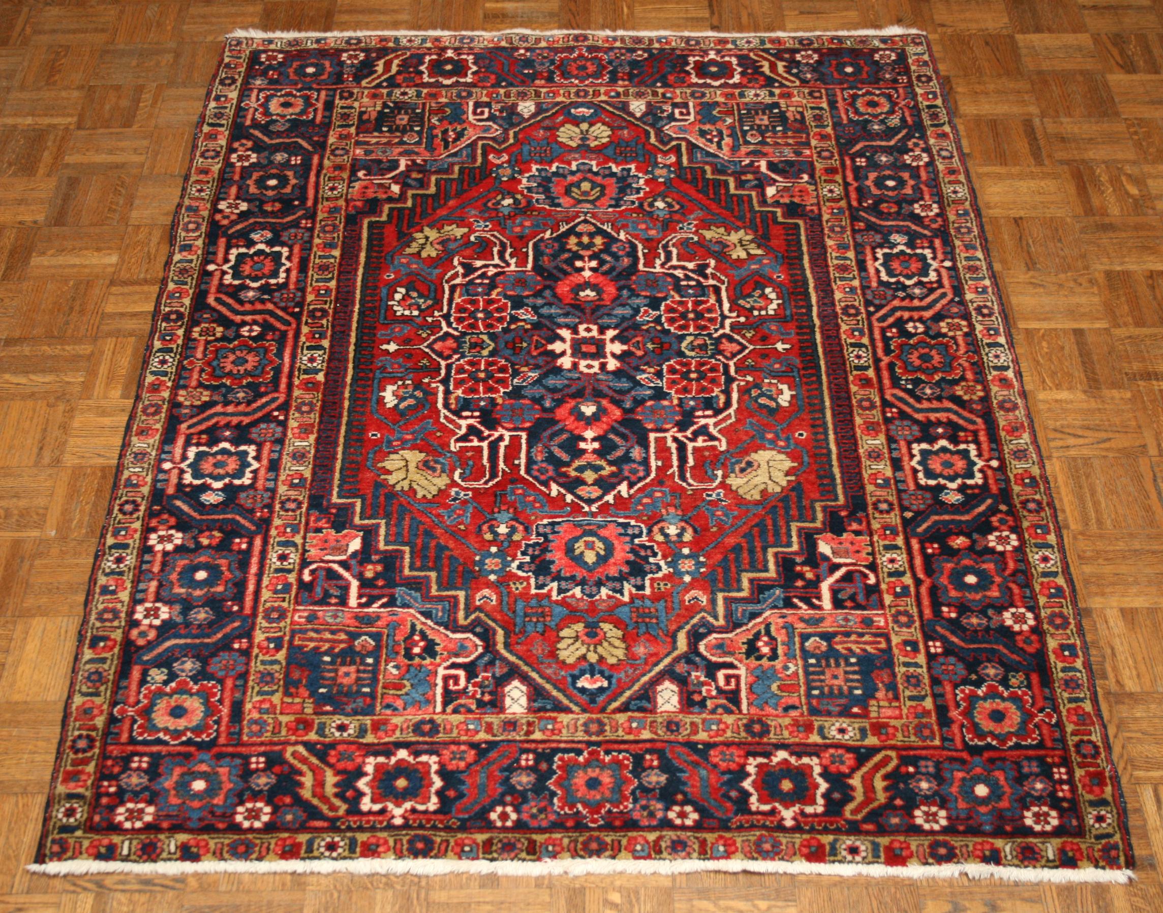 Wool Vibrant Color Palette Semi-Antique Persian Heriz Rug  4'8