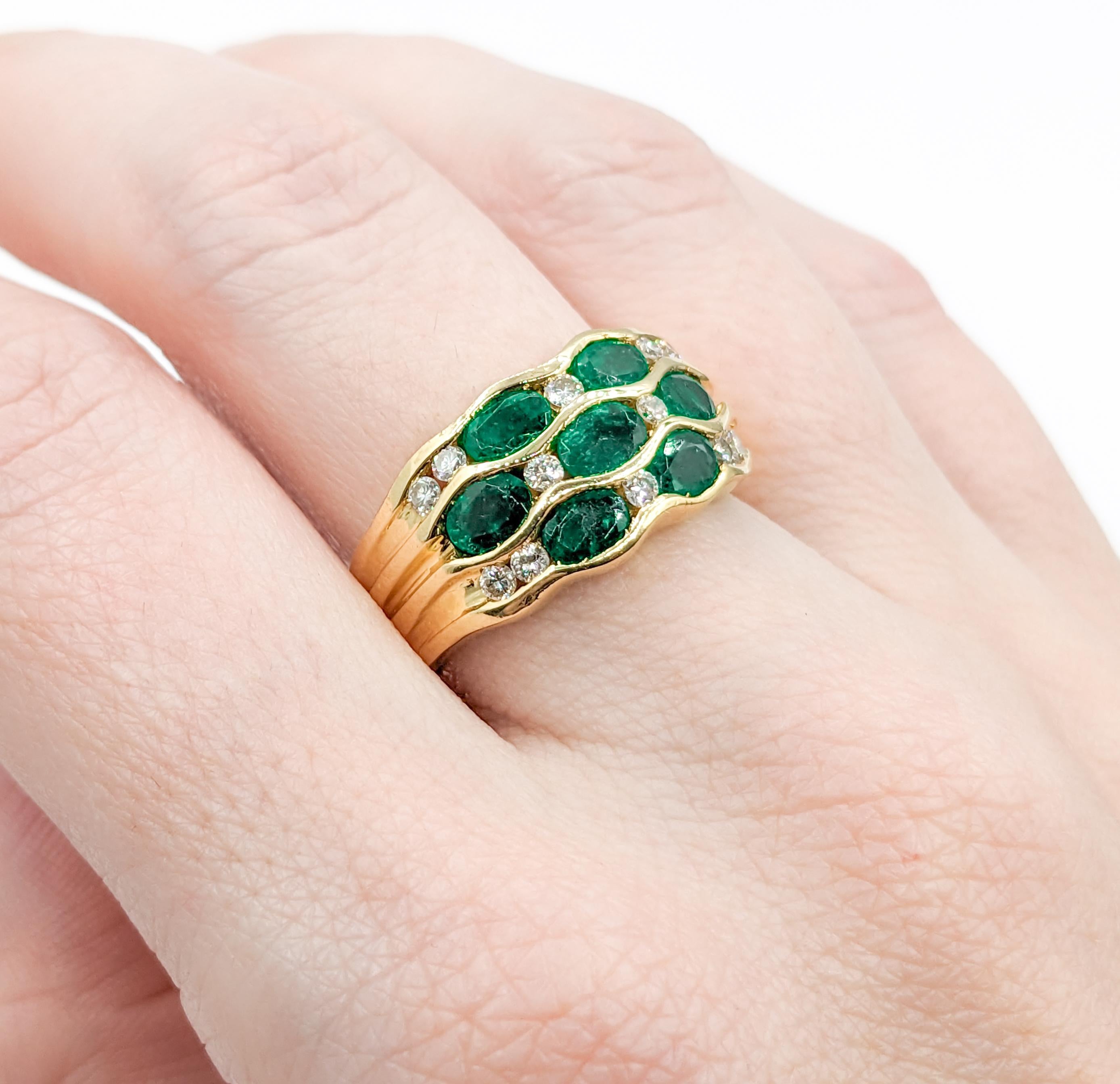 Oval Cut Vibrant Emerald & Diamond Band Ring in 18k Gold