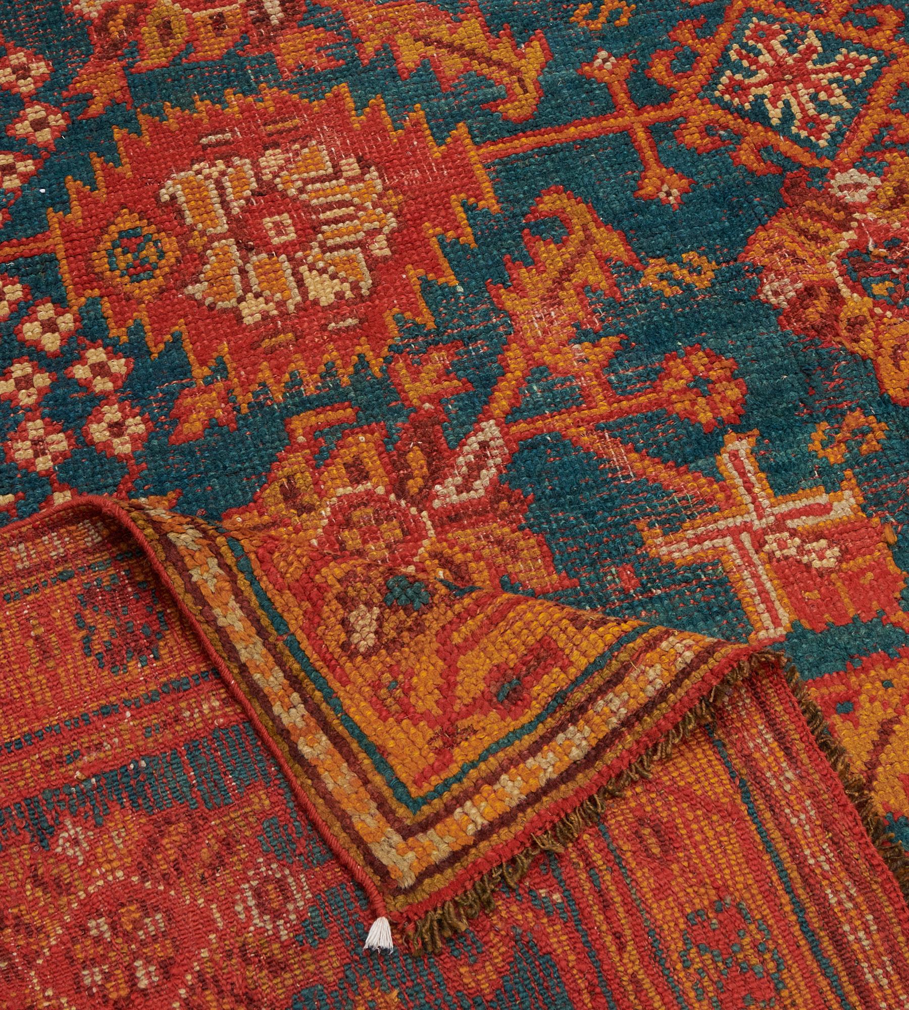 Vibrant Floral Traditional Hand-Woven Wool Turkish Oushak  For Sale 4