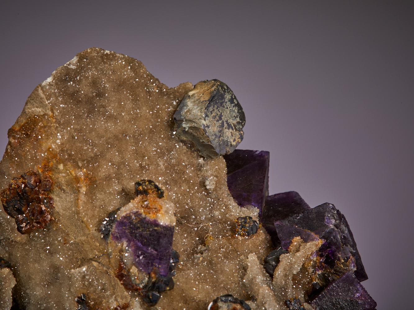 Fluorita Vibrante: Una Gema Radiante con Galena de EE.UU. en Excelente estado para la venta en London, GB