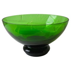 Vibrant Forest Green Glass Decorative Bowl