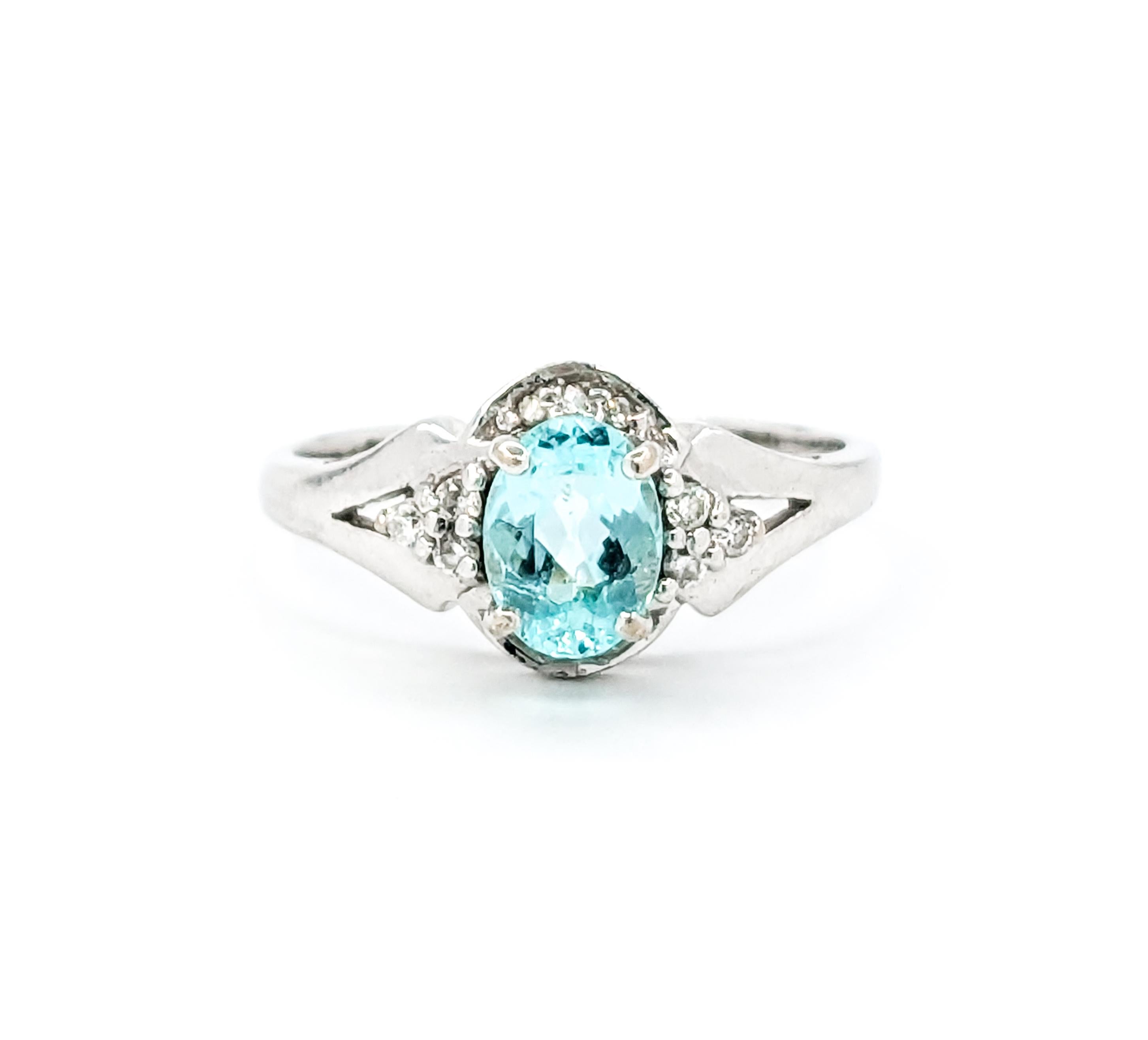 Vieille bague en or blanc 18 carats, tourmaline Paraiba et diamants certifiés GIA en vente 5