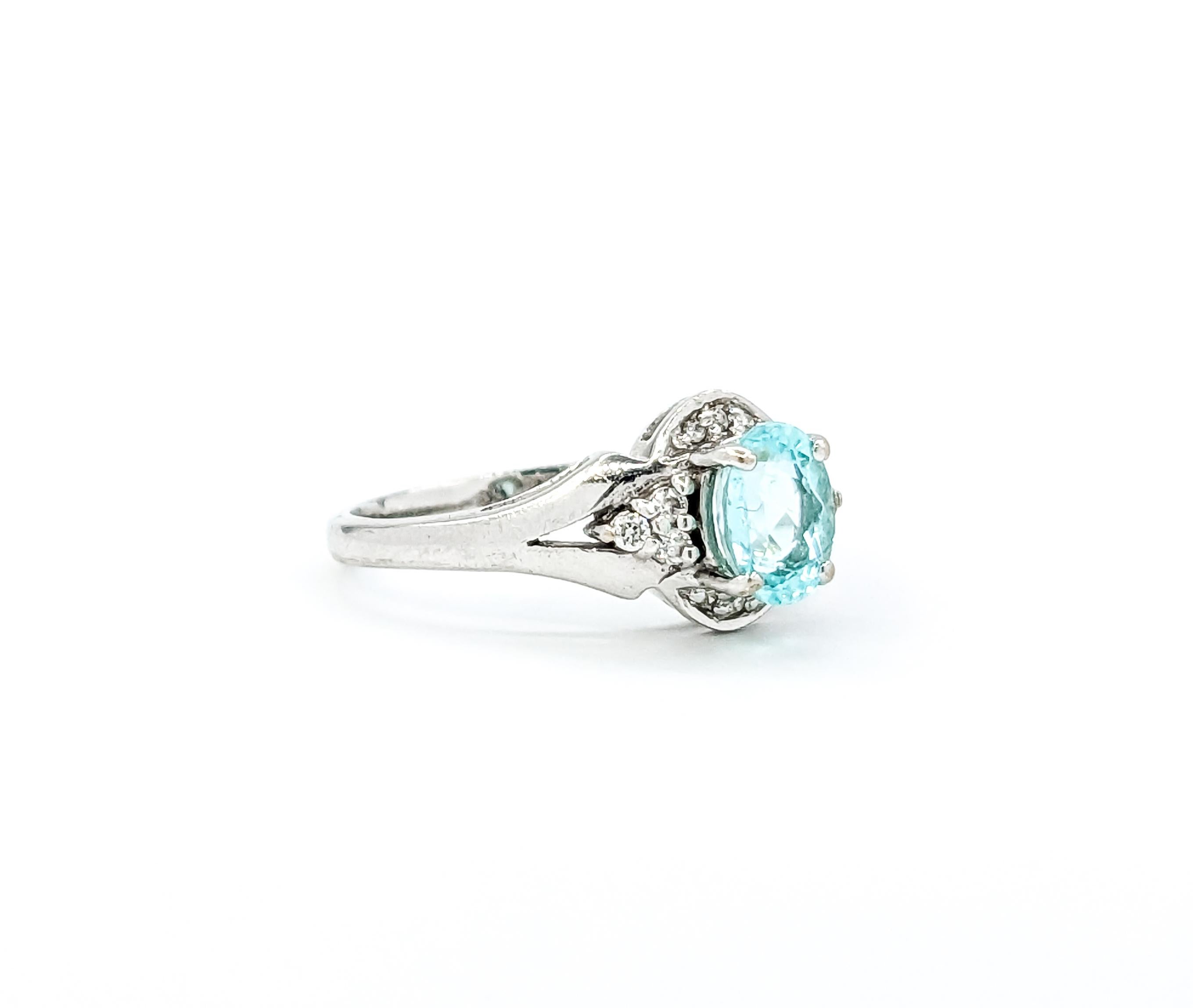 Vieille bague en or blanc 18 carats, tourmaline Paraiba et diamants certifiés GIA Excellent état - En vente à Bloomington, MN