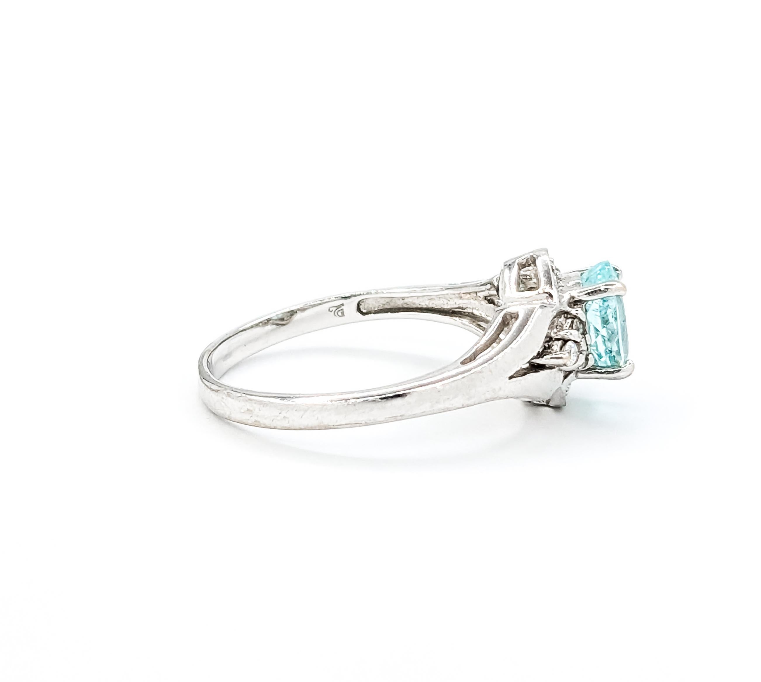 Vieille bague en or blanc 18 carats, tourmaline Paraiba et diamants certifiés GIA Pour femmes en vente