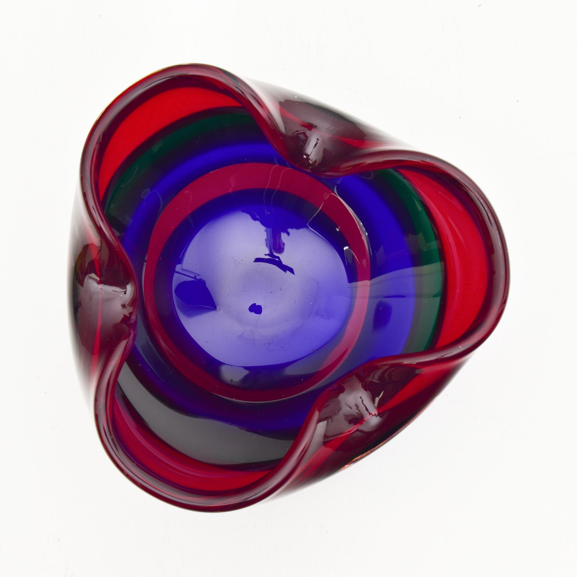 Bol en verre vibrant de Fulvio Bianconi pour Mazzega - Icône du design italien Bon état - En vente à Bad Säckingen, DE