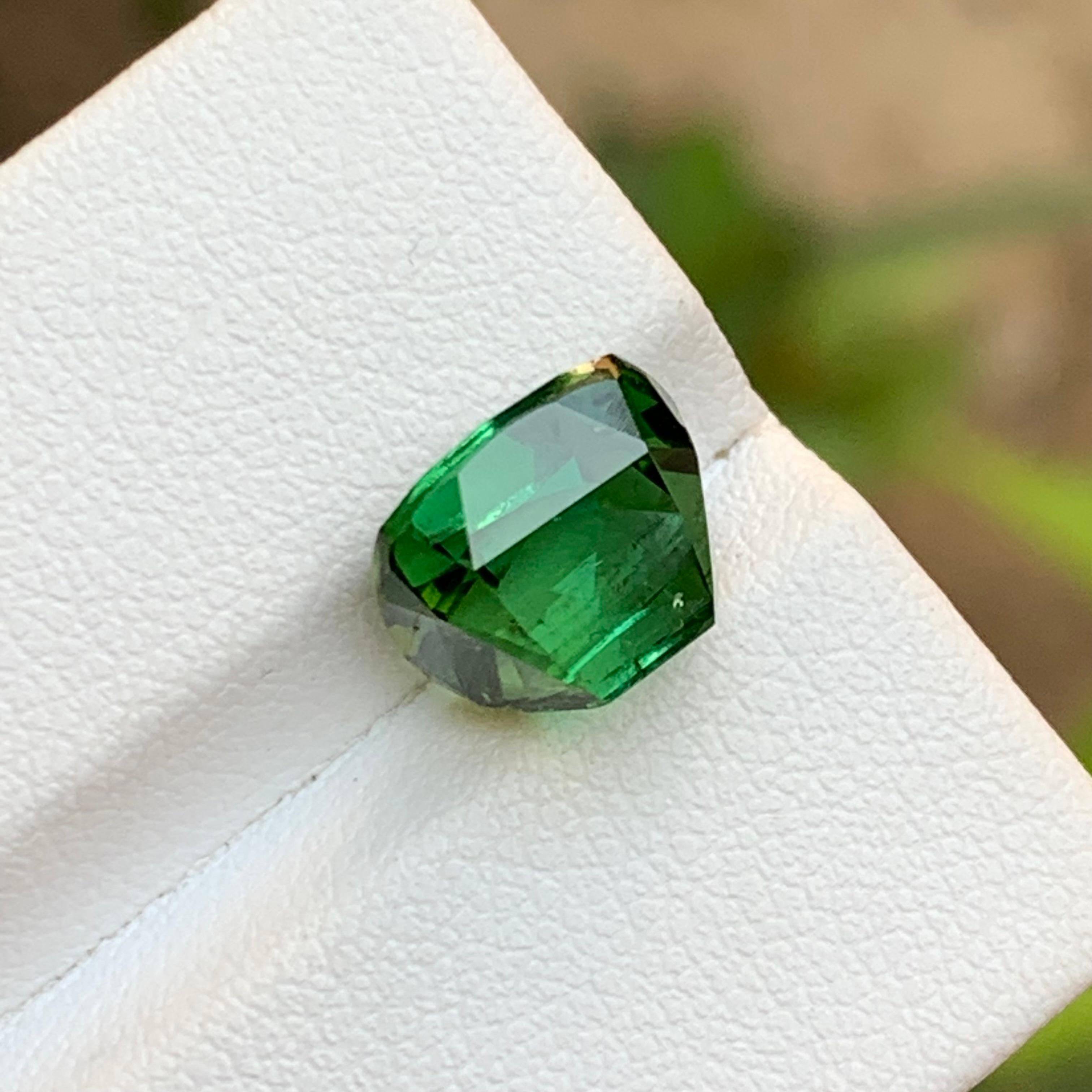 Pierre précieuse tourmaline naturelle de 5,45 carats, taille coussin, vert vif et brun bleuté  Bague Neuf - En vente à Peshawar, PK