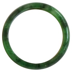 Vibrant Green Jade Ring Band, Very Good Condition