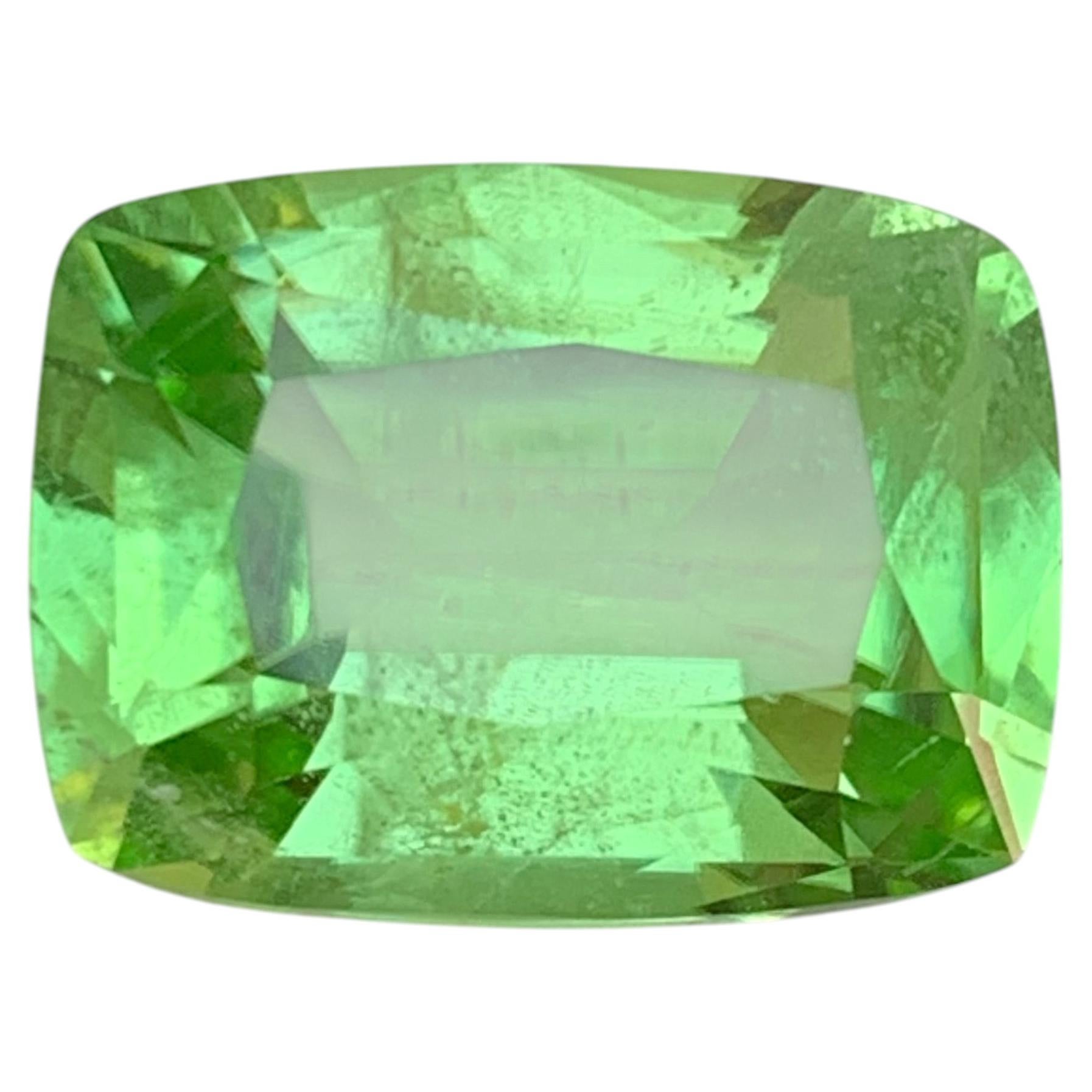 Vibrant Green Natural Peridot 11.20 Carat Cushion Cut Loose Gemstone for Ring