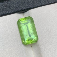 Vibrant Green Natural Peridot 4.70 Carat Emerald Cut Loose Gemstone for Ring