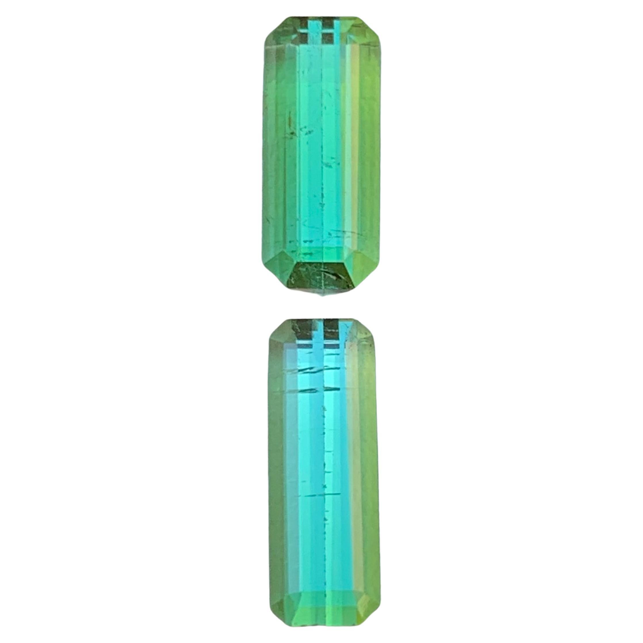 Gemas sueltas de turmalina natural verde vibrante 3.50 qt talla esmeralda para joyería