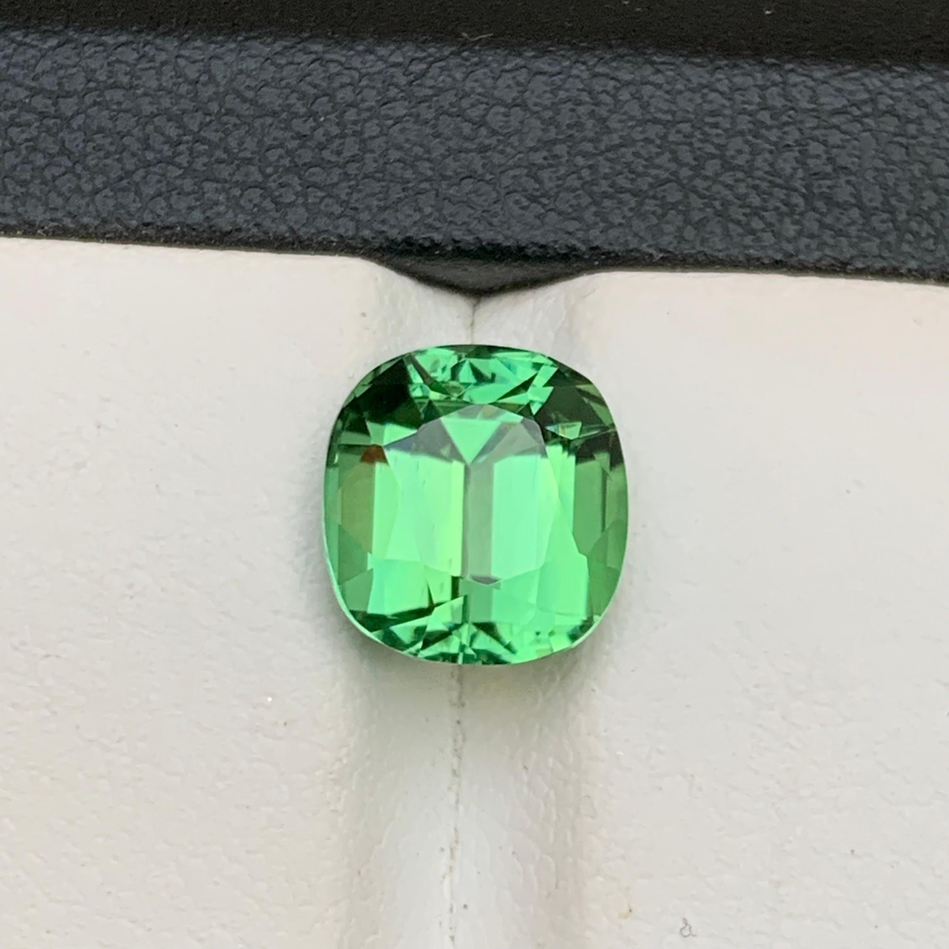 Vibrant Green Natural Turmalin Ring Lose Edelstein 3.90 Ct Cushion Cut-Schmuck im Angebot 7