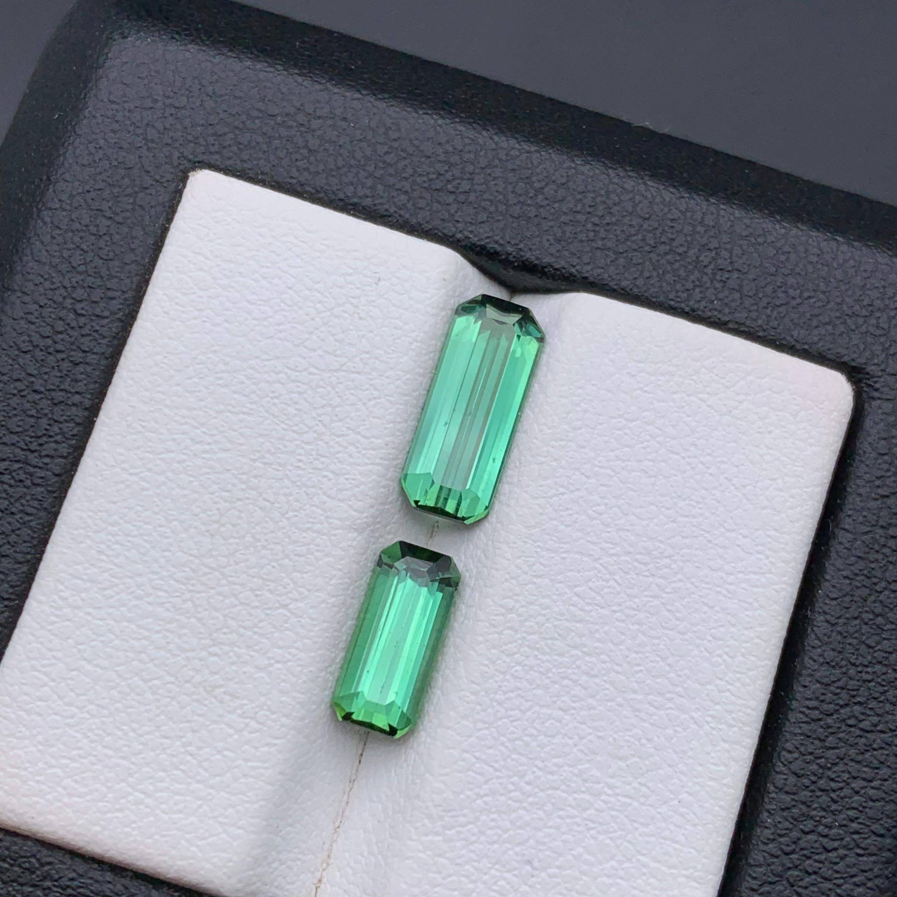Bague et pendentif en tourmaline naturelle verte vibrante, pierres précieuses non serties 3,15 carats en vente 5