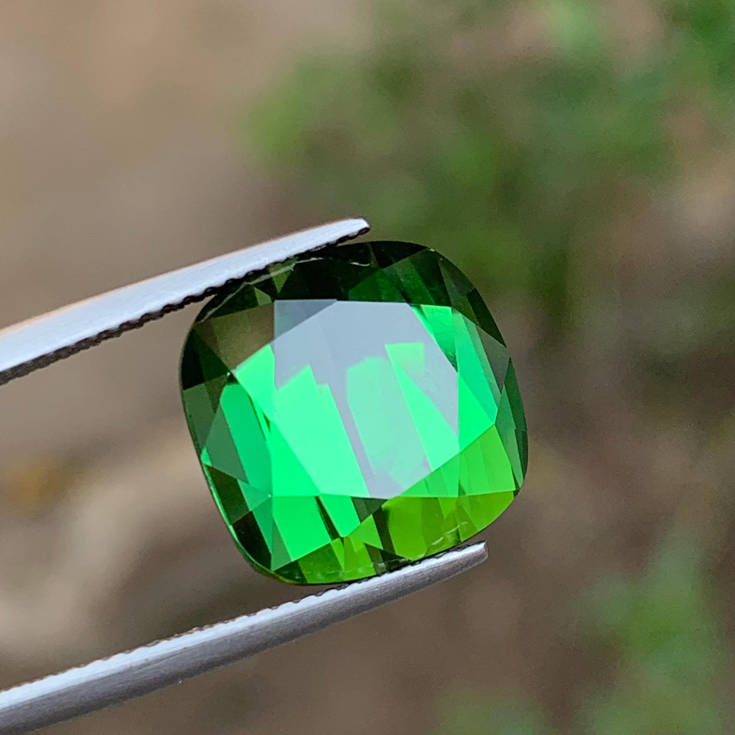 Lebendiger grüner Turmalin 12.50Ct Natürlicher loser Edelstein Cushion Cut-Ring-Schmuck im Zustand „Neu“ im Angebot in Peshawar, PK