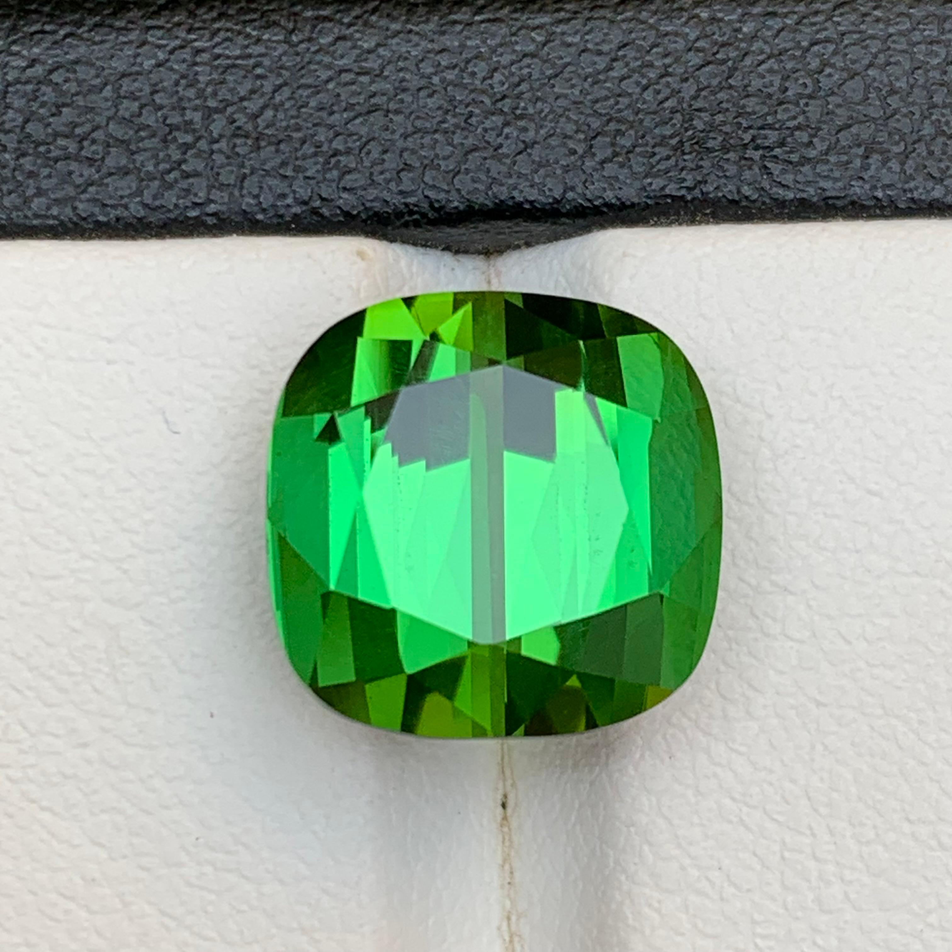 Lebendiger grüner Turmalin 12.50Ct Natürlicher loser Edelstein Cushion Cut-Ring-Schmuck für Damen oder Herren im Angebot