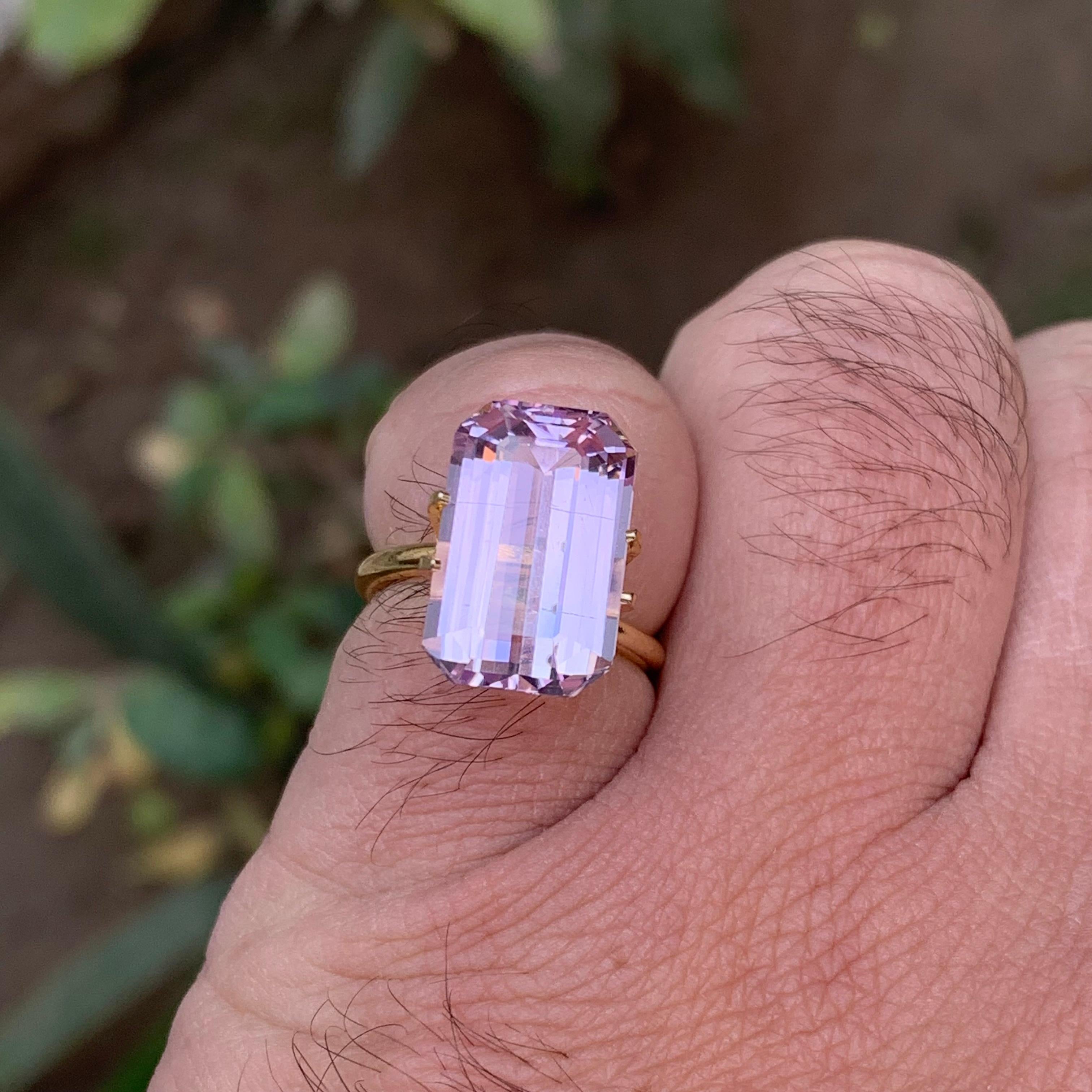 Vibrante anello di Kunzite naturale rosa lilla allentato 9,40 carati taglio smeraldo Jewell in vendita 4