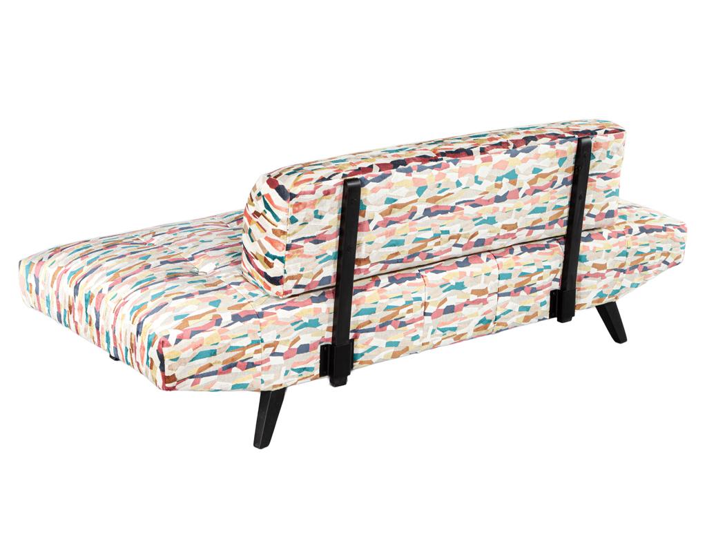 Vibrant Mid-Century Modern Sofa in the Style of Adrian Pearsall In Excellent Condition For Sale In North York, ON