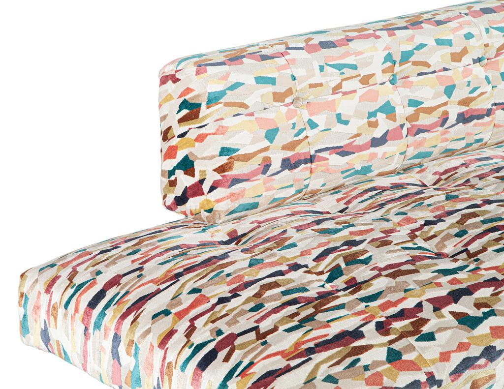 Vibrant Mid-Century Modern Sofa in the Style of Adrian Pearsall For Sale 1