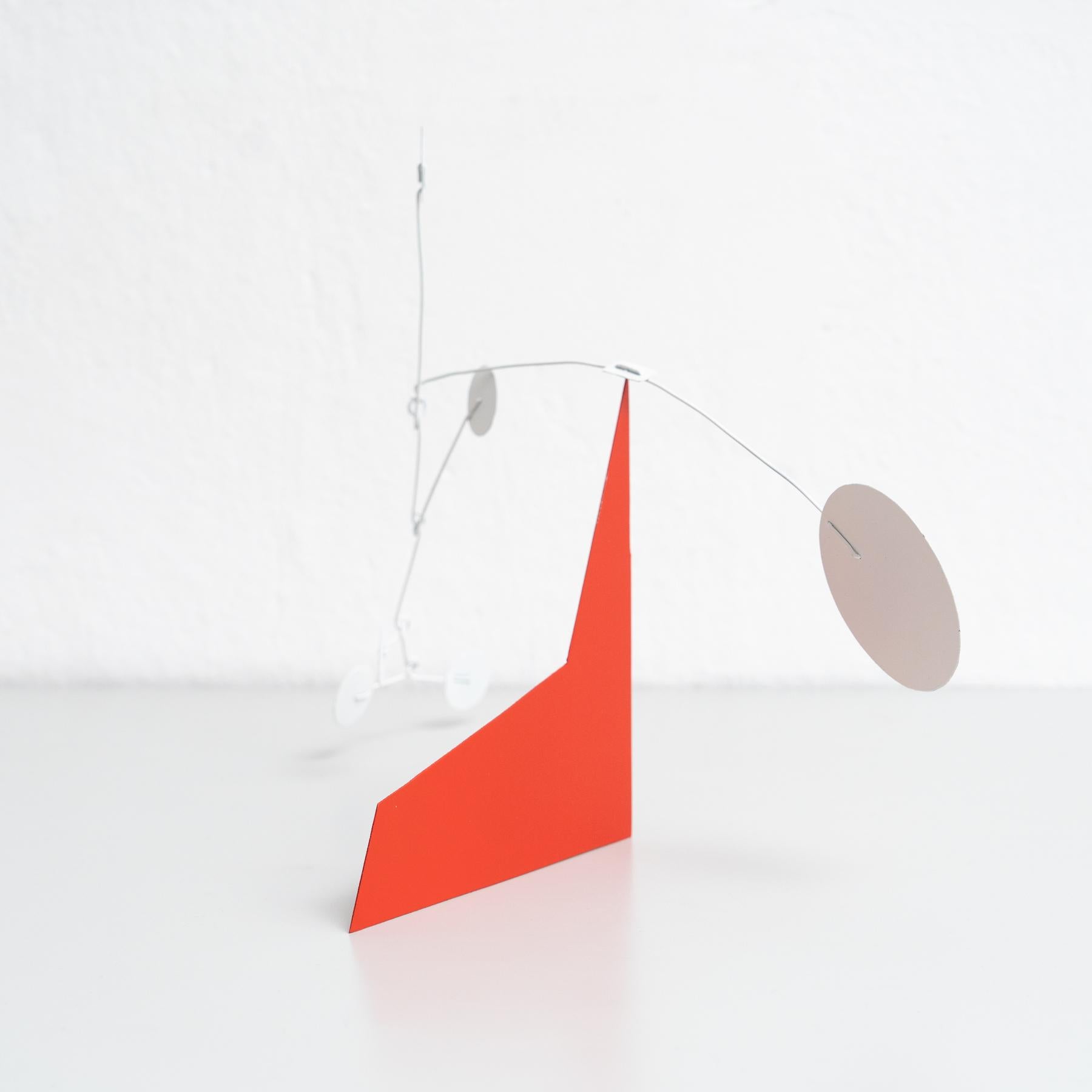 Mid-Century Modern Mouvement vibrant : Sculpture cinétique - fer, peinture, mouvement en vente