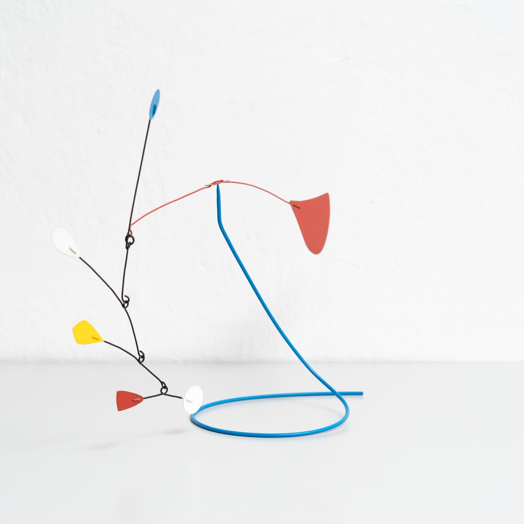 Mid-Century Modern Mouvement vibrant : Sculpture cinétique - fer, peinture, mouvement en vente