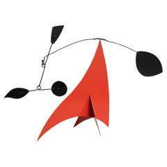 Mouvement vibrant : Sculpture cinétique - fer, peinture, mouvement