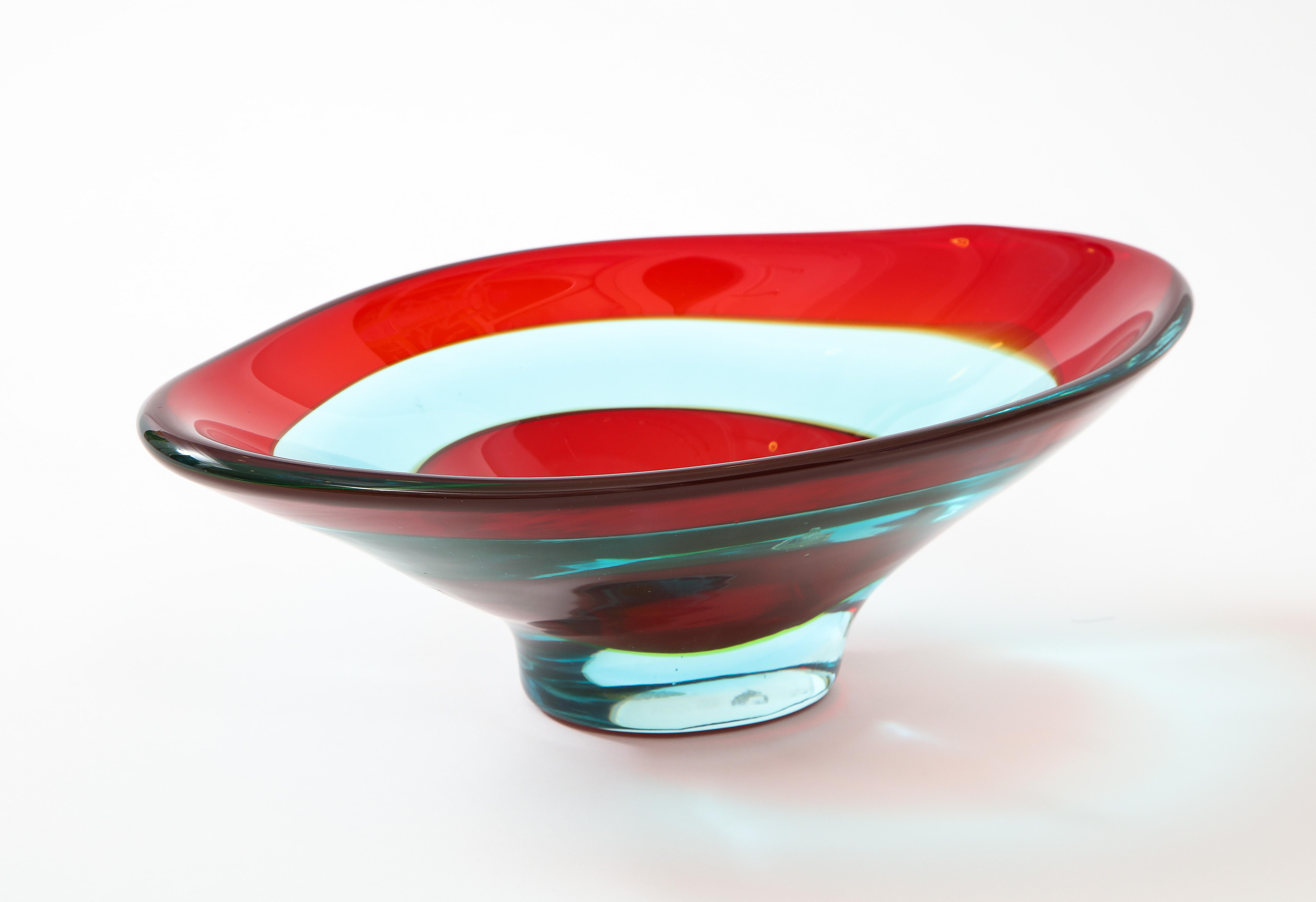 Vibrant Murano Glass Bowl by Fulvio Bianconi 5