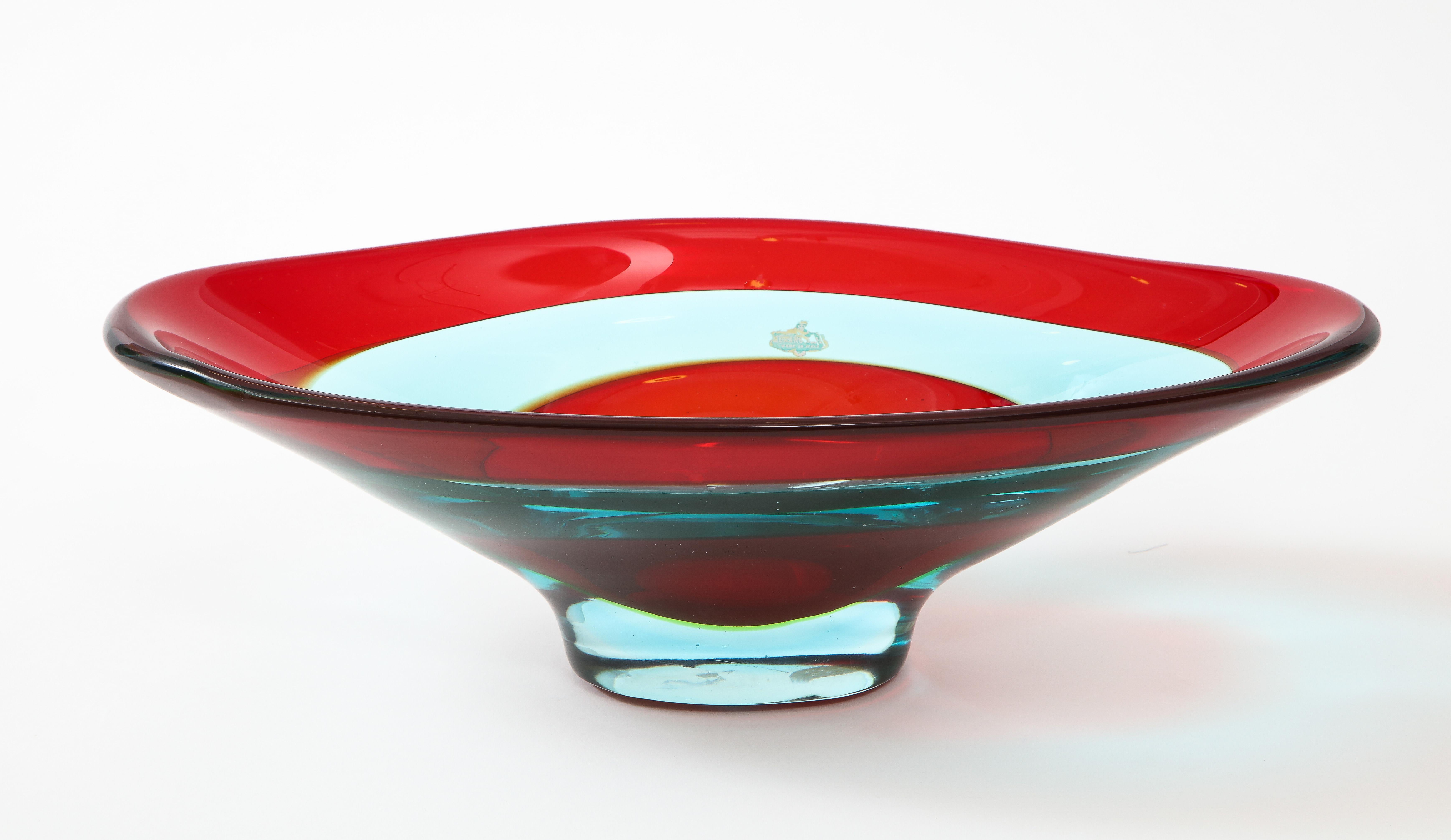 Vibrant Murano Glass Bowl by Fulvio Bianconi 2