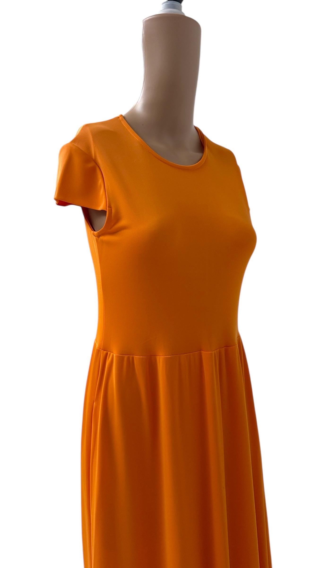 Robe bodycon orange vif par Compagnia Italiana Pour femmes en vente