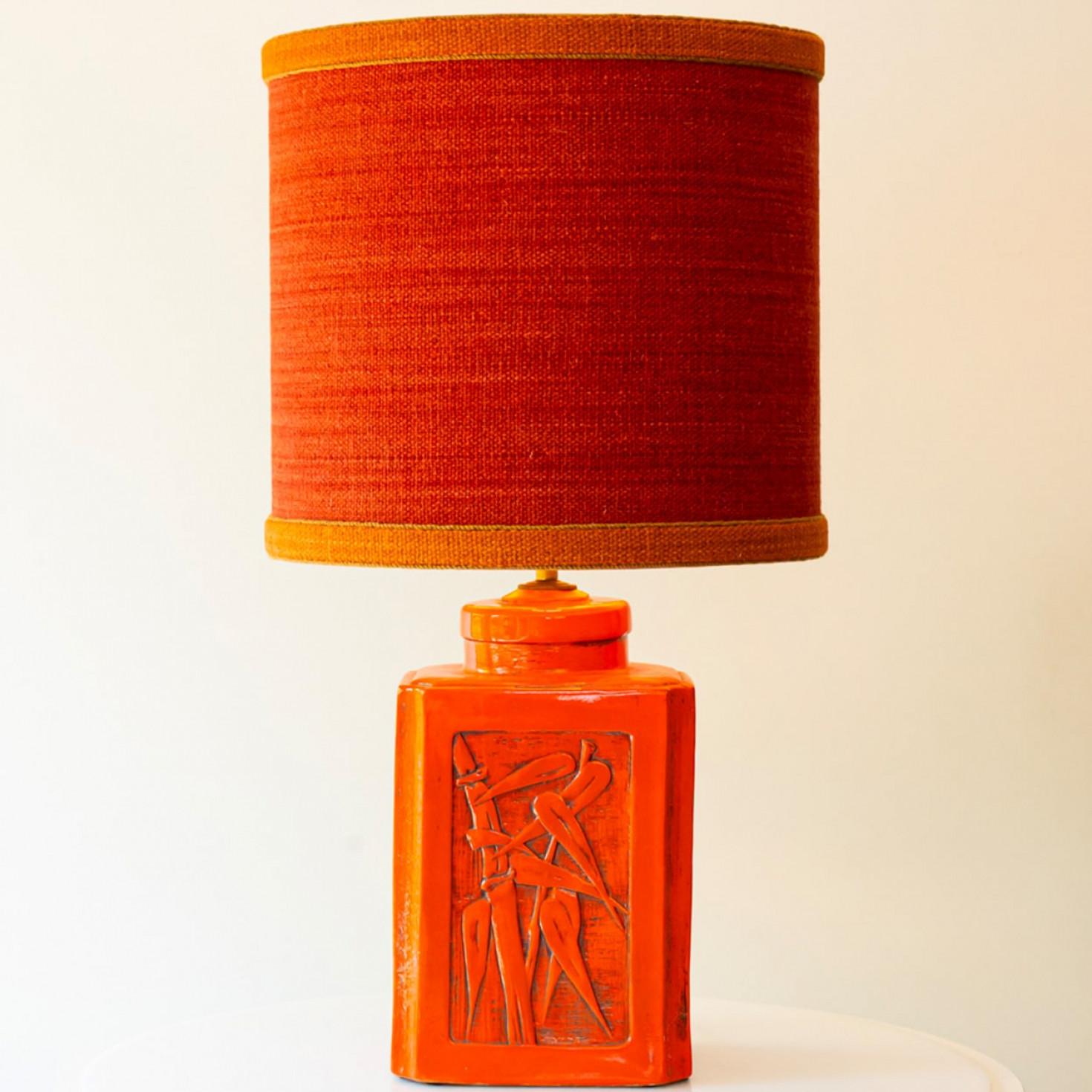 Vibrant Orange Ceramic Table Lamp, Lampshade by R. Houben, 1970 (Keramik) im Angebot