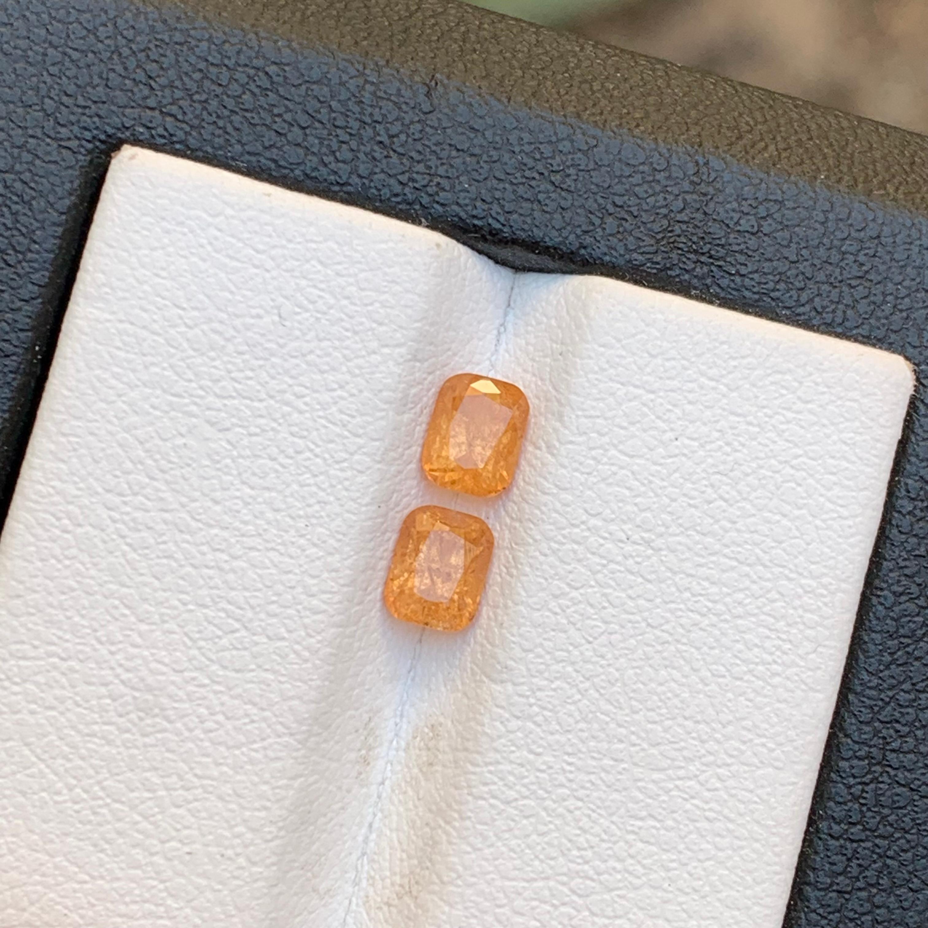 Cushion Cut Vibrant Orange Natural Spessartine / Mandarin Garnet Loose Gemstones Pair 1.30Ct For Sale