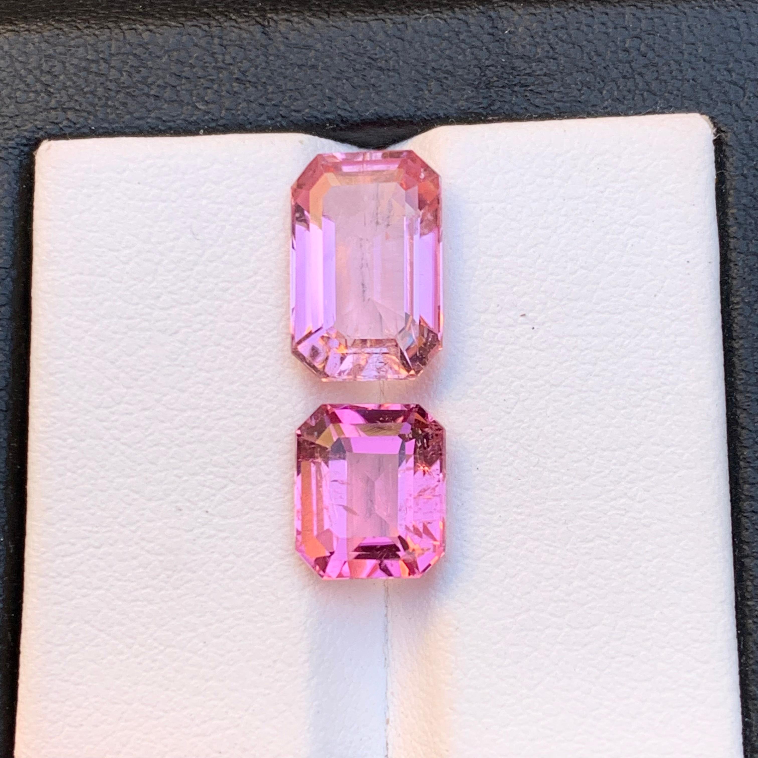 Taglio smeraldo Gemme sciolte di tormalina naturale rosa vibrante 7,30 carati taglio smeraldo per gioielli in vendita