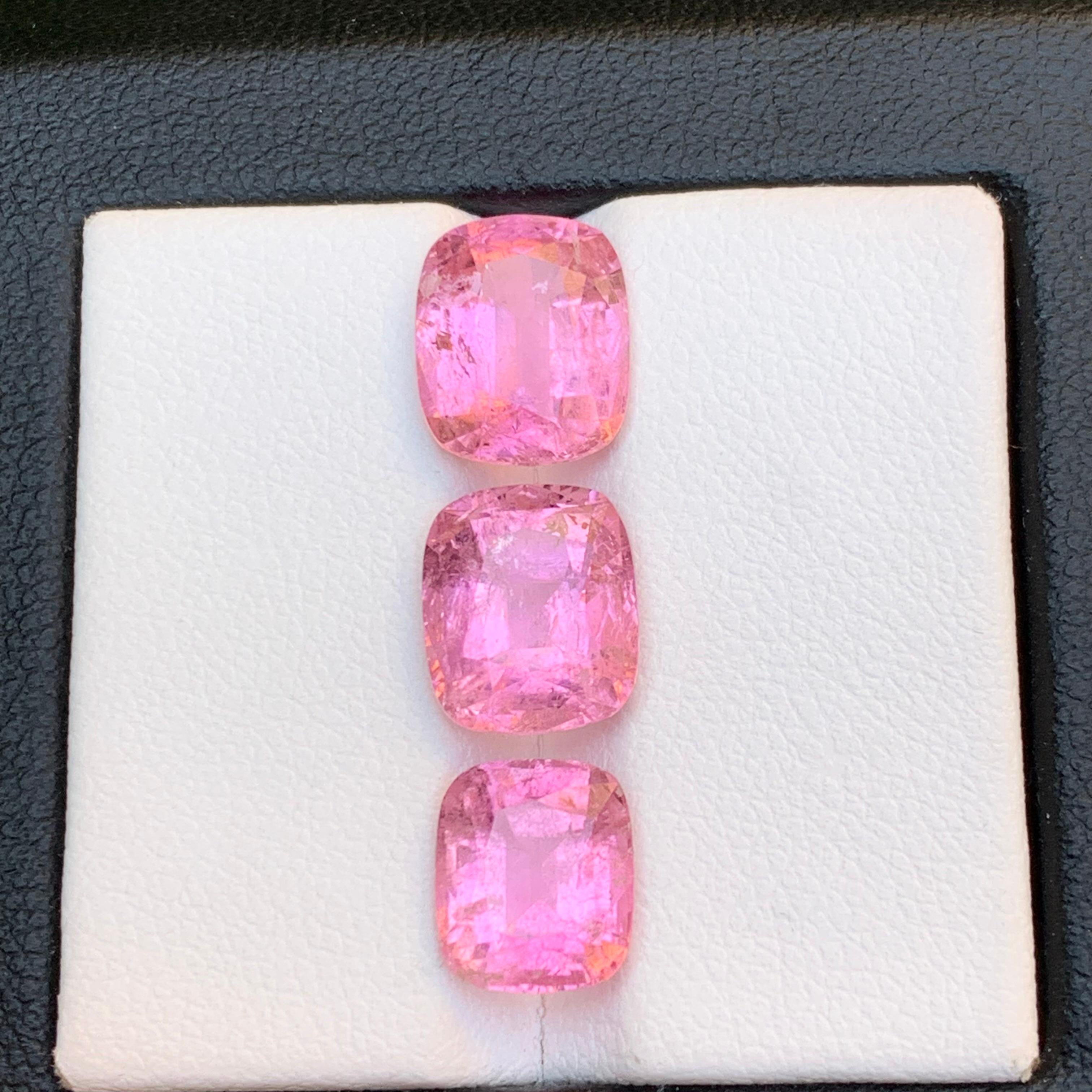 Lot de tourmalines naturelles rose vif taille coussin de 8,40 carats Neuf - En vente à Peshawar, PK