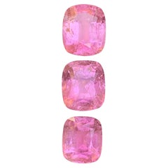 Lot de tourmalines naturelles rose vif taille coussin de 8,40 carats