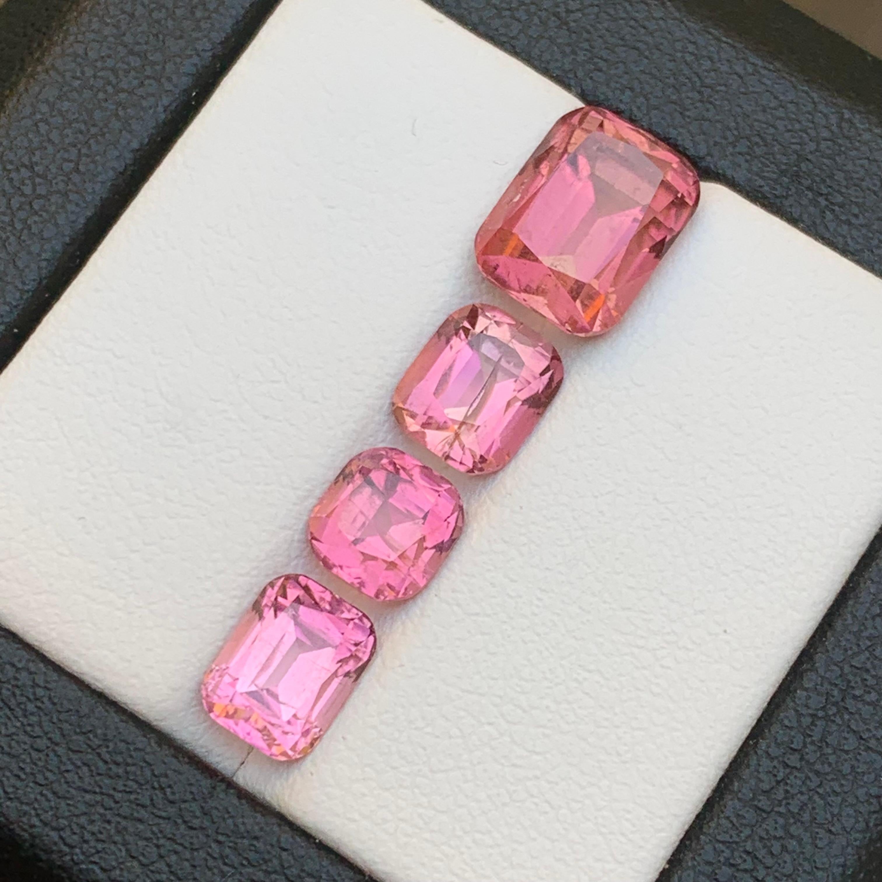 Vibrant Pink Natural Tourmaline Loose Gemstones Lot 8.60 Ct Cushion Cut-Jewelry In New Condition For Sale In Peshawar, PK