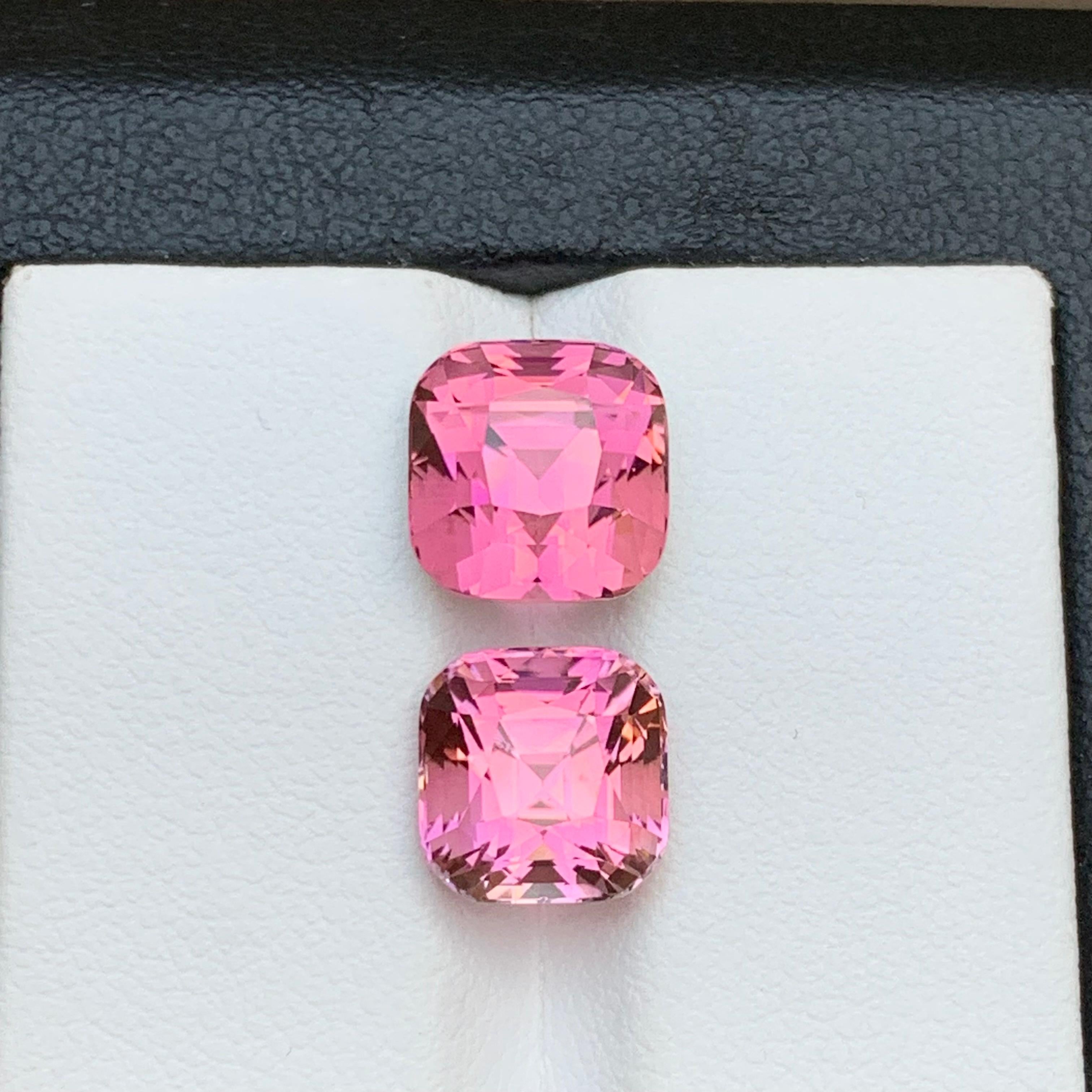 Contemporary Vibrant Pink Natural Tourmaline Ring Pendant Loose Gemstones 7.95 Ct Cushion Cut For Sale