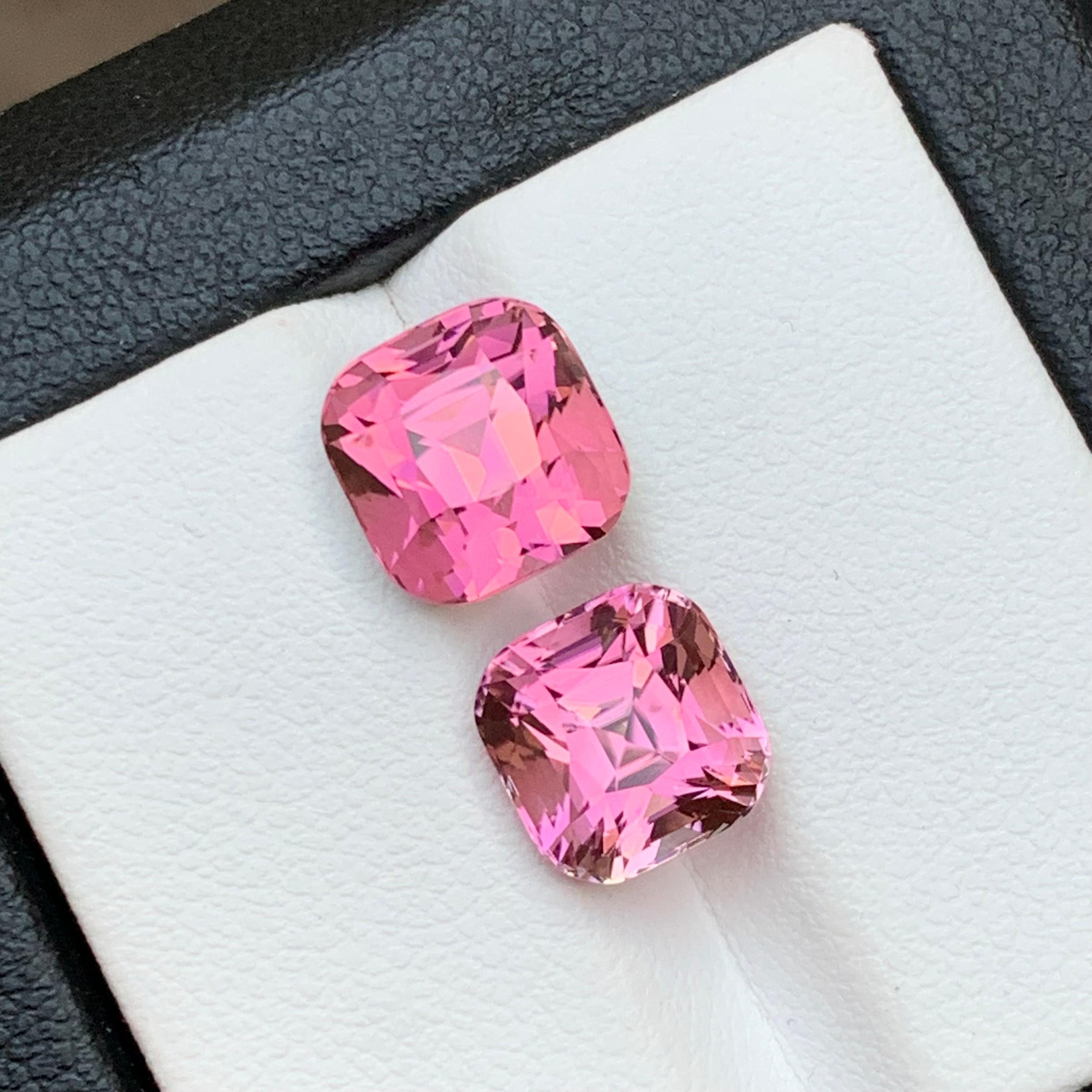 Vibrant Pink Natural Tourmaline Ring Pendant Loose Gemstones 7.95 Ct Cushion Cut In New Condition For Sale In Peshawar, PK
