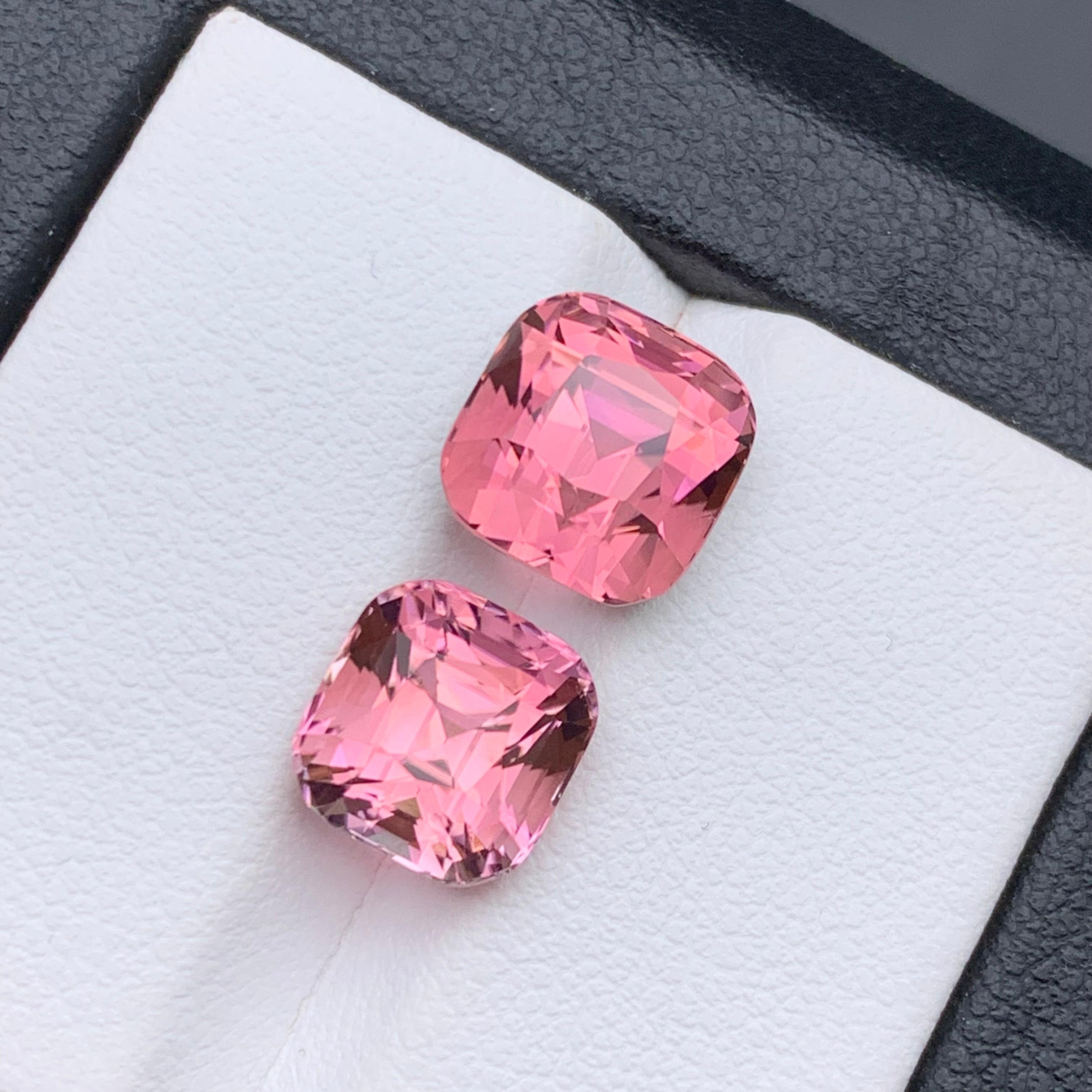 Vibrant Pink Natural Tourmaline Ring Pendant Loose Gemstones 7.95 Ct Cushion Cut For Sale 3