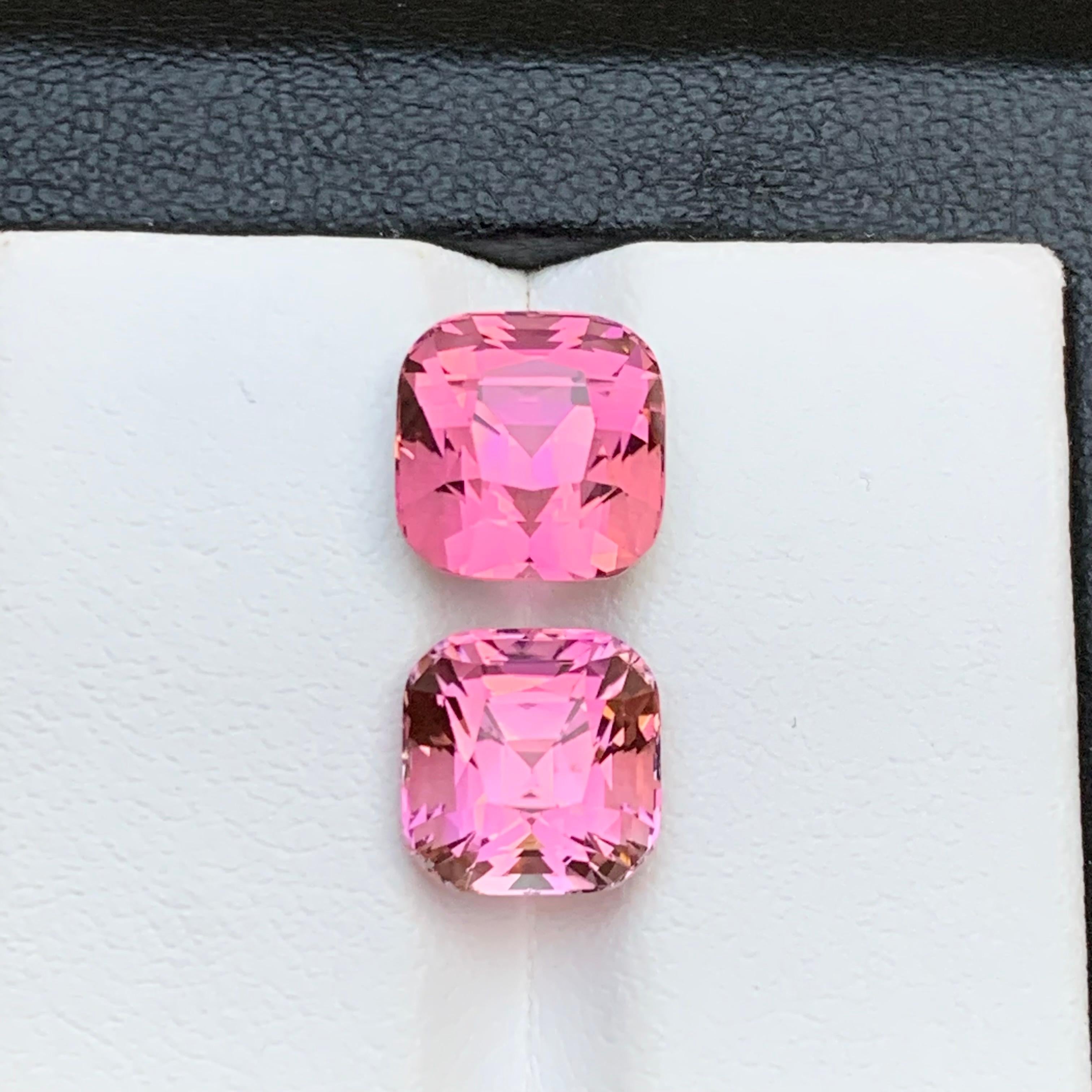 Vibrant Pink Natural Tourmaline Ring Pendant Loose Gemstones 7.95 Ct Cushion Cut For Sale 4