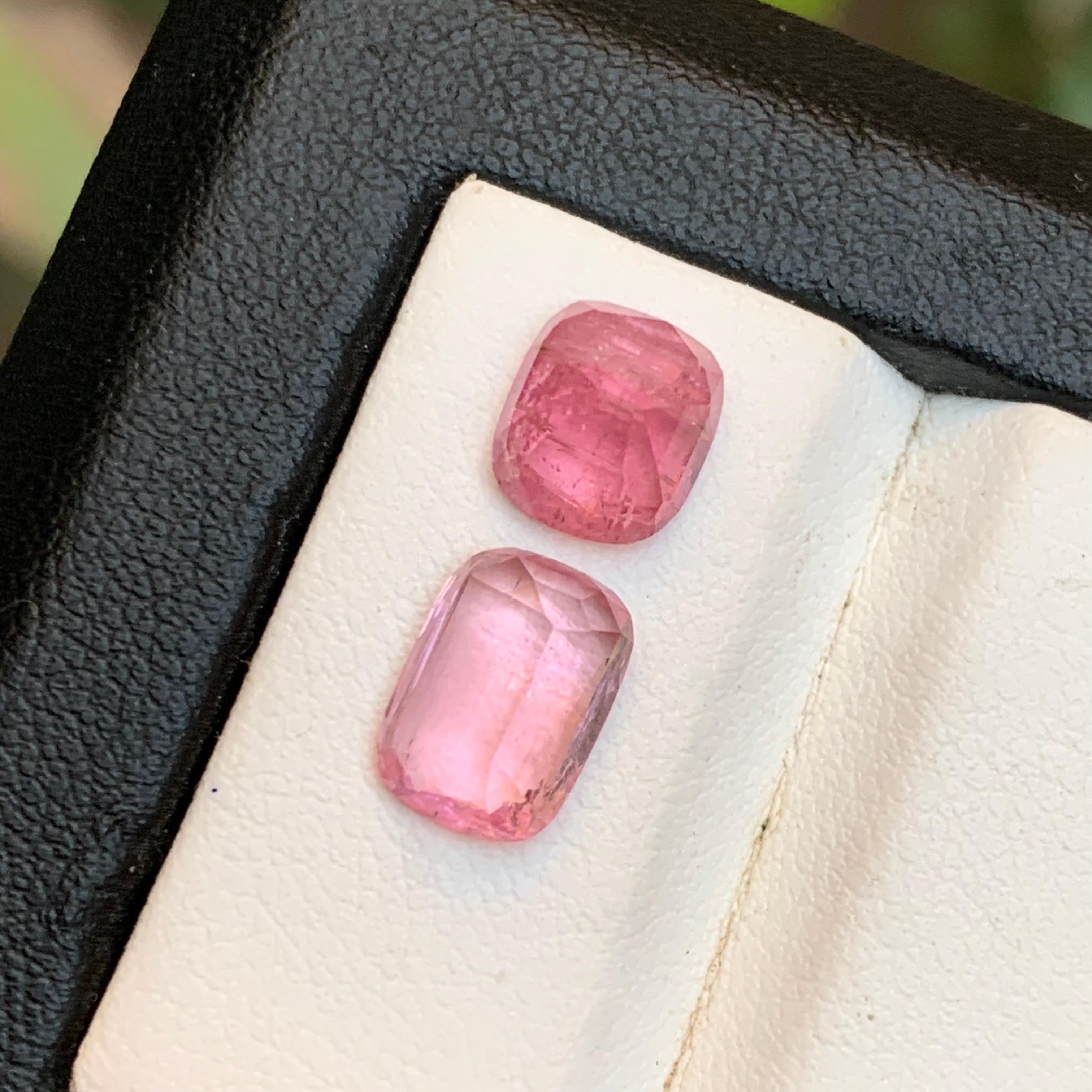 Femenino o masculino Gemas sueltas naturales de turmalina rubelita rosa vibrante de 4,22 qt talla cojín en venta