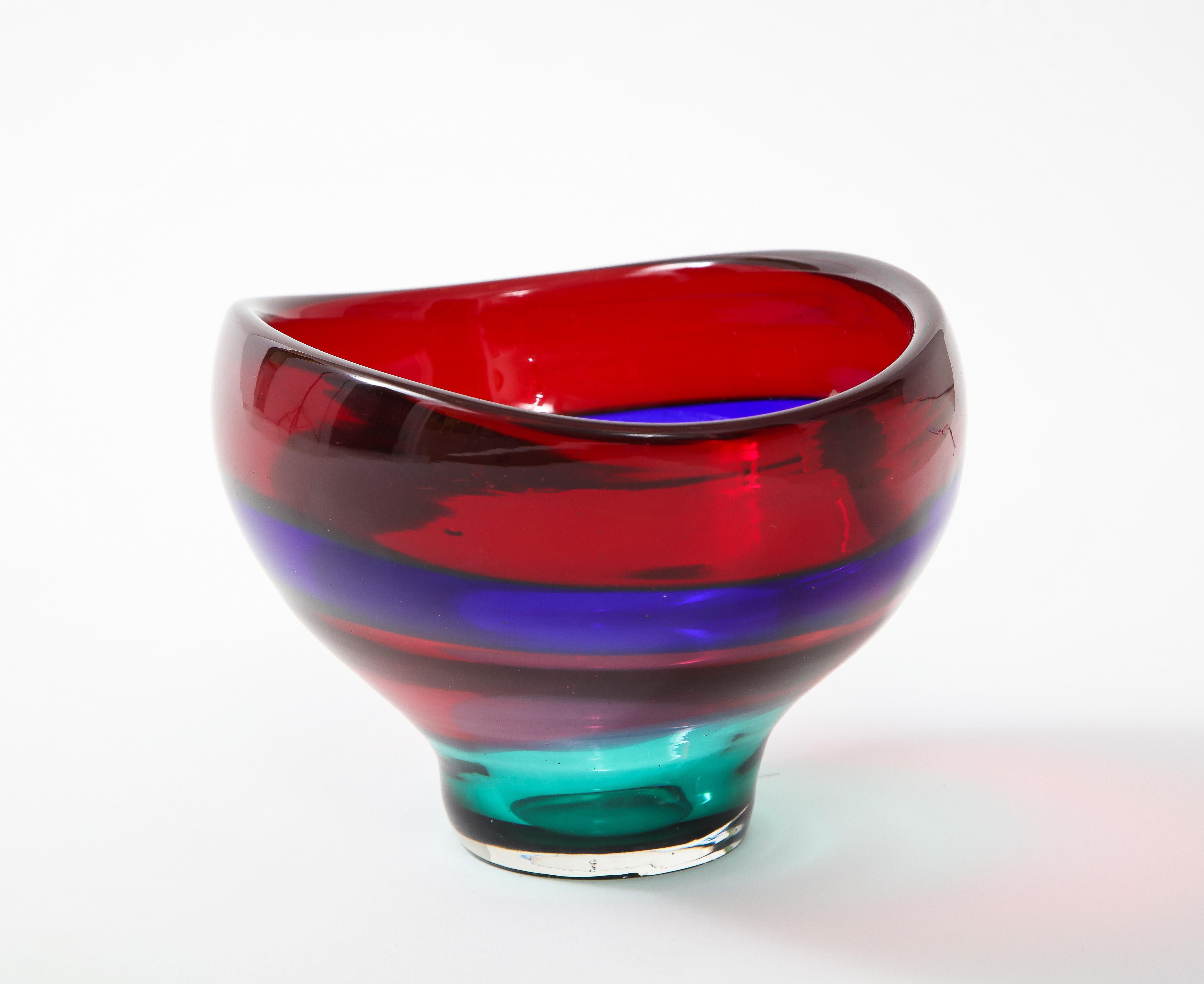 Mid-20th Century Vibrant Red Blue and Green Murano Glass Bowl by Fluvio Bianconi