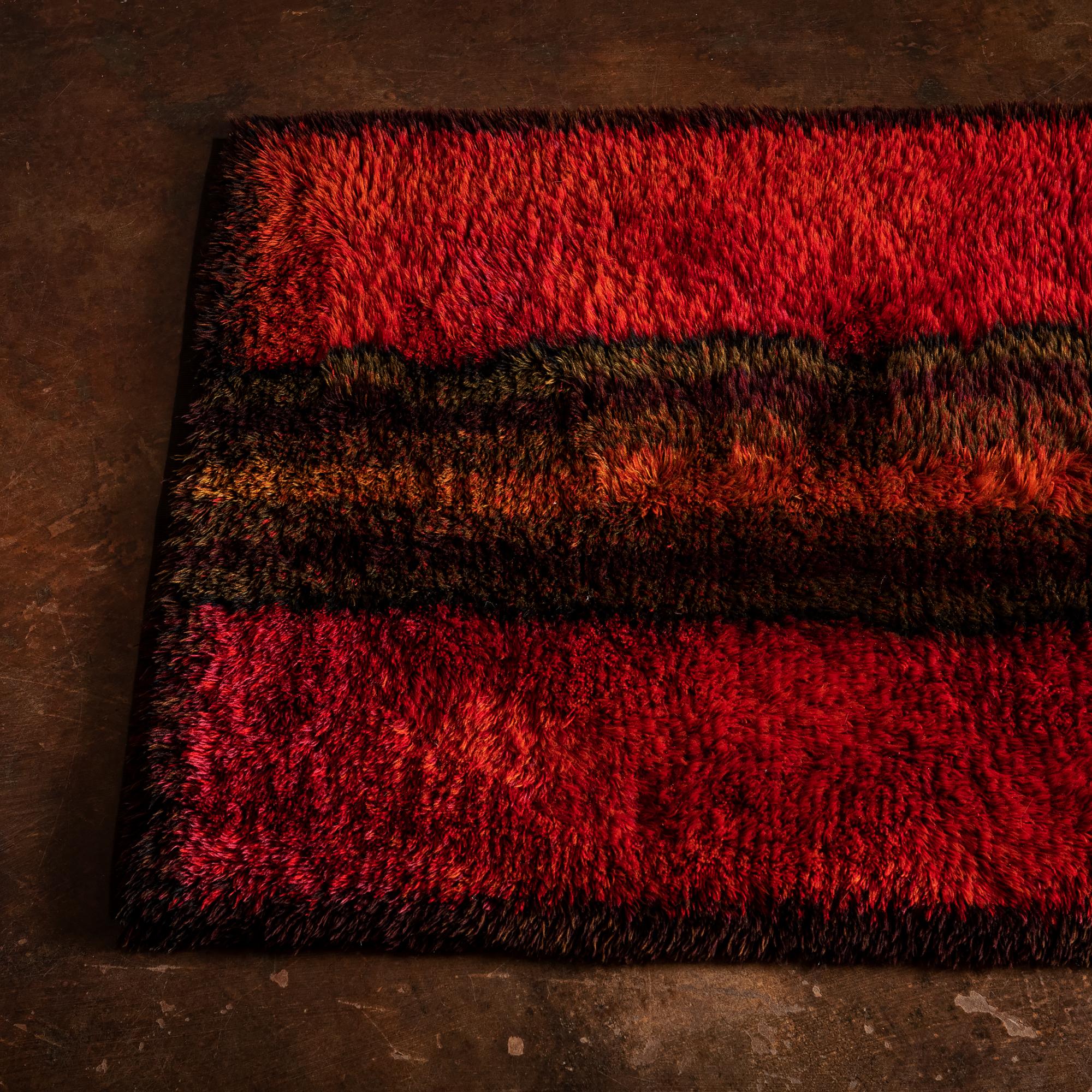 Hand-Woven Vibrant Red Wool Rya Rug by Ritva Puotila, Finland, 1960s For Sale