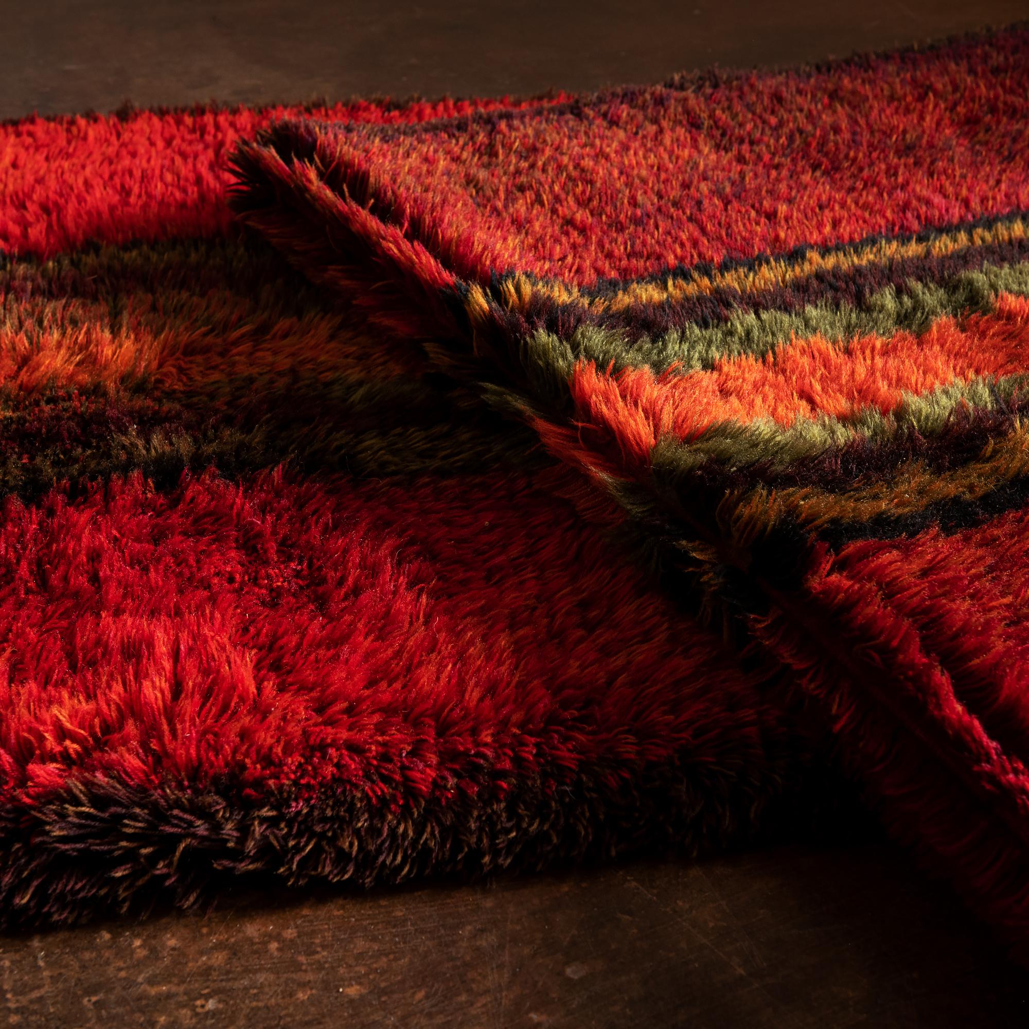 Vibrant Red Wool Rya Rug by Ritva Puotila, Finland, 1960s In Good Condition For Sale In Sylacauga, AL