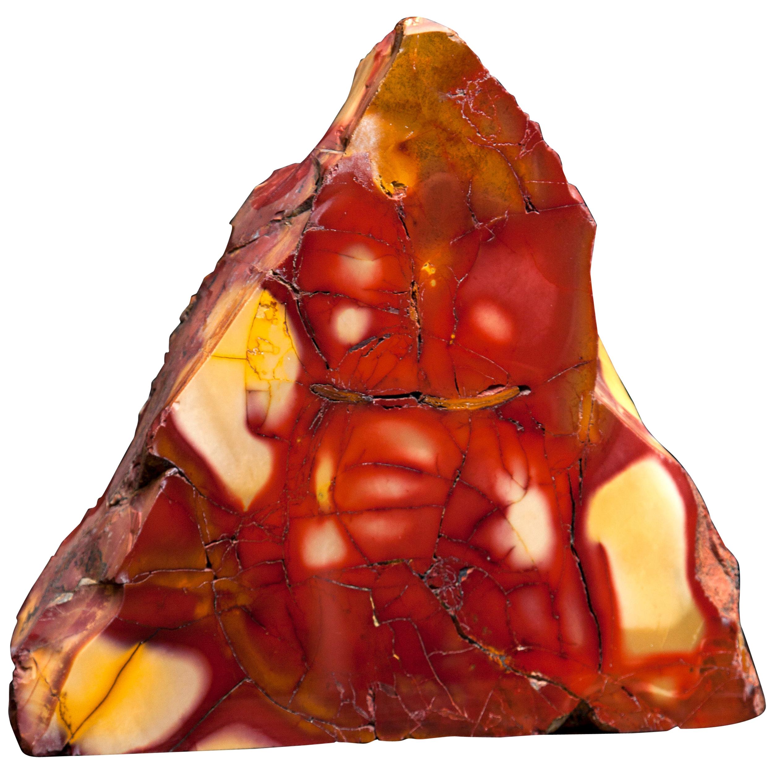 Leuchtend rot-gelbes natürliches Mookait- Mineral aus Australien im Angebot