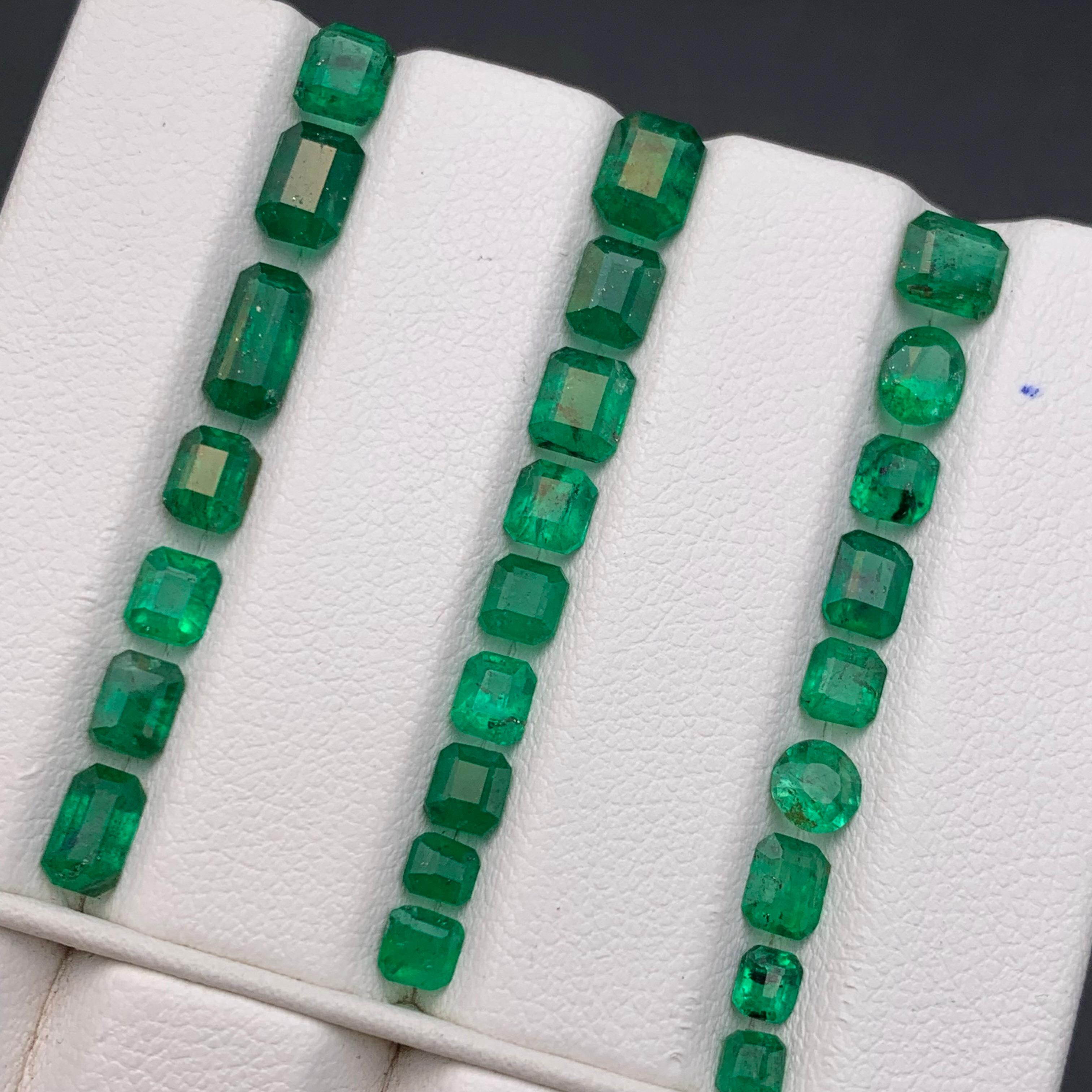 Women's or Men's Vibrant Rich Green Natural Emerald Jewelry Size Loose Gemstones Lot 9.15 Carat