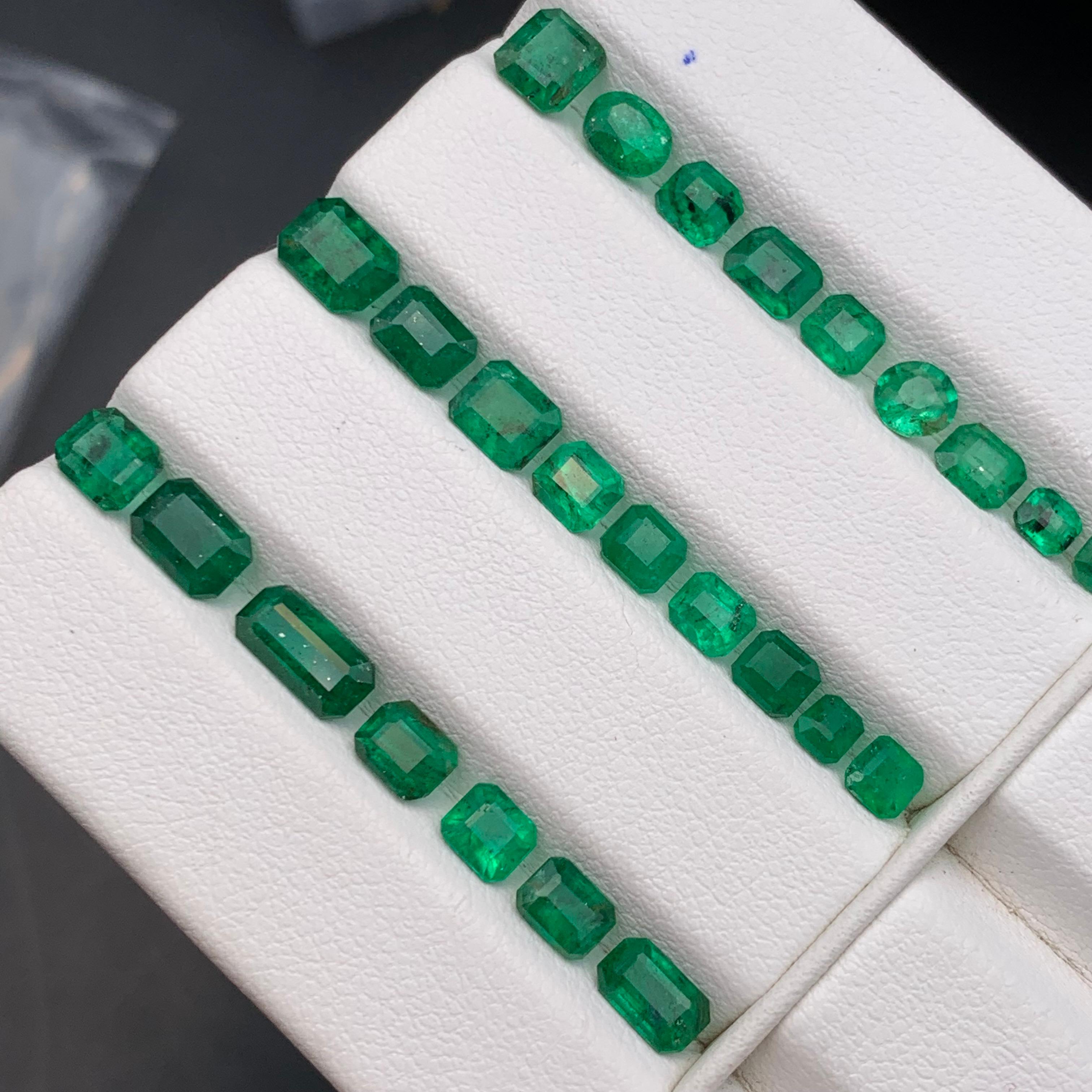 Vibrant Rich Green Natural Emerald Jewelry Size Loose Gemstones Lot 9.15 Carat 3